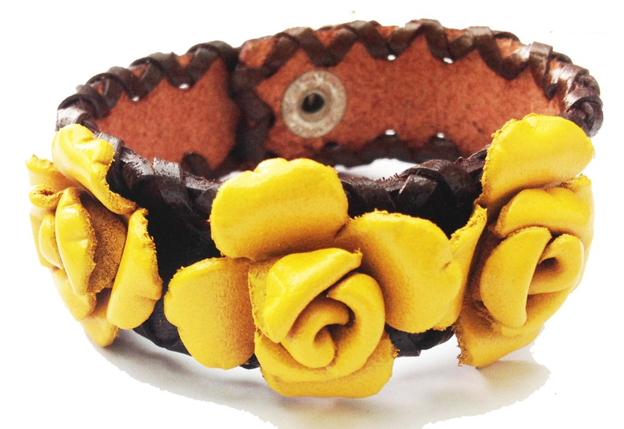 bracelet cuir large avec fleur jaune