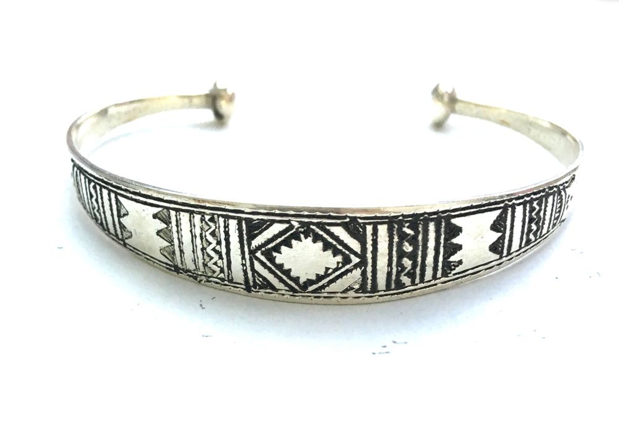 Bracelet touareg rigide & plat