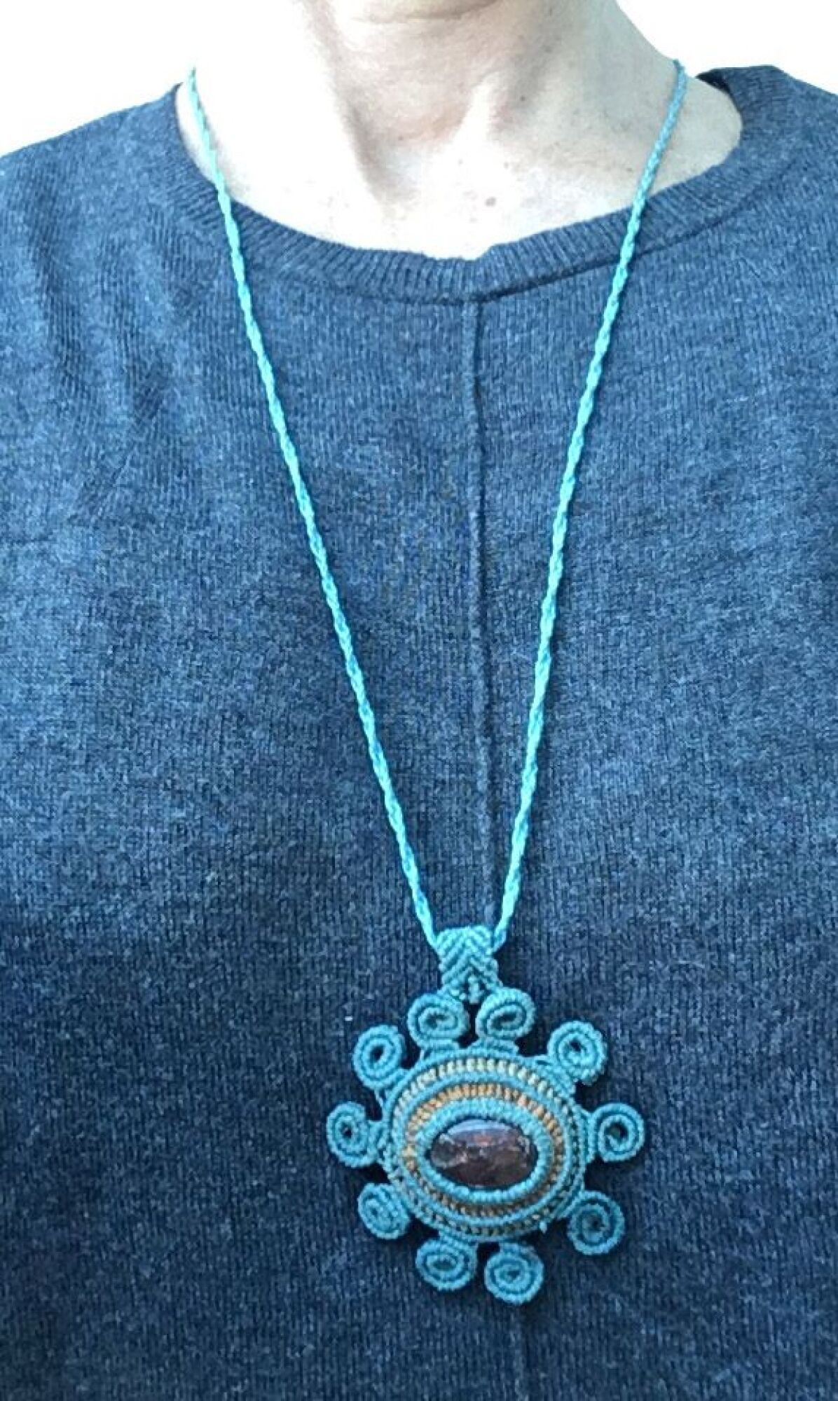 Collier long, sautoir tissé à la main avec agathe calypso - modele unique