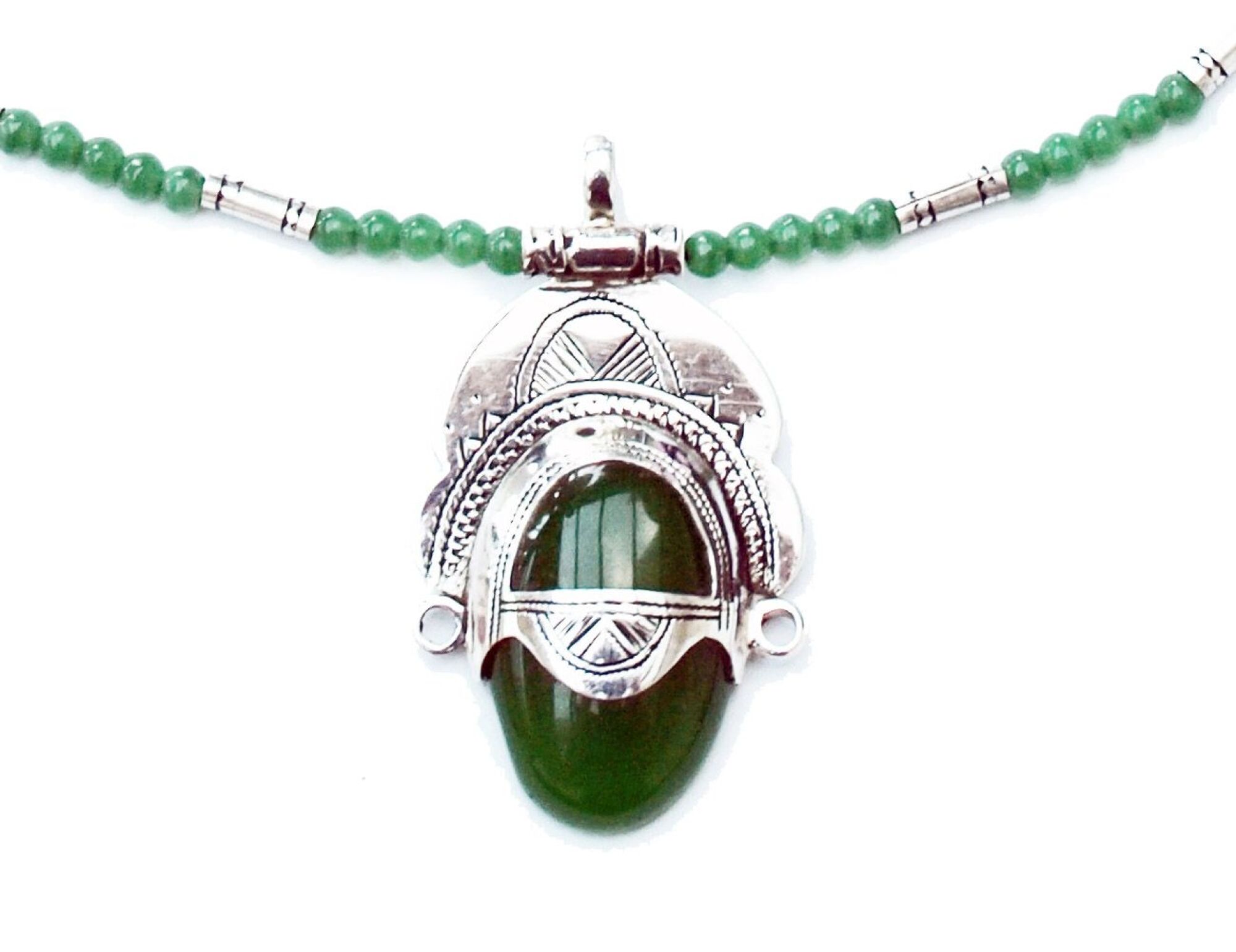 Collier touareg déesse vert fait main