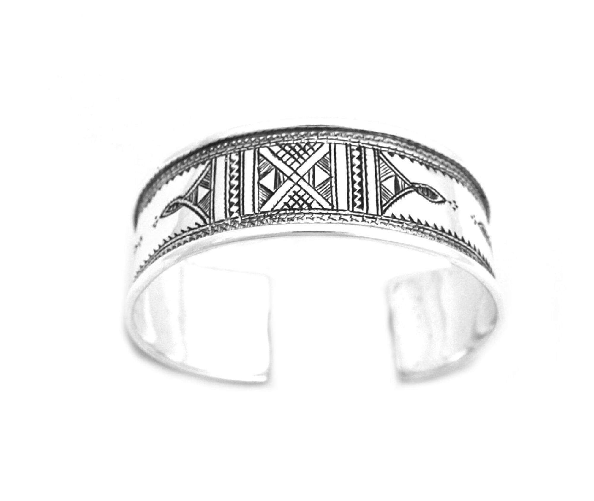 Gros Bracelet rigide gravé touareg