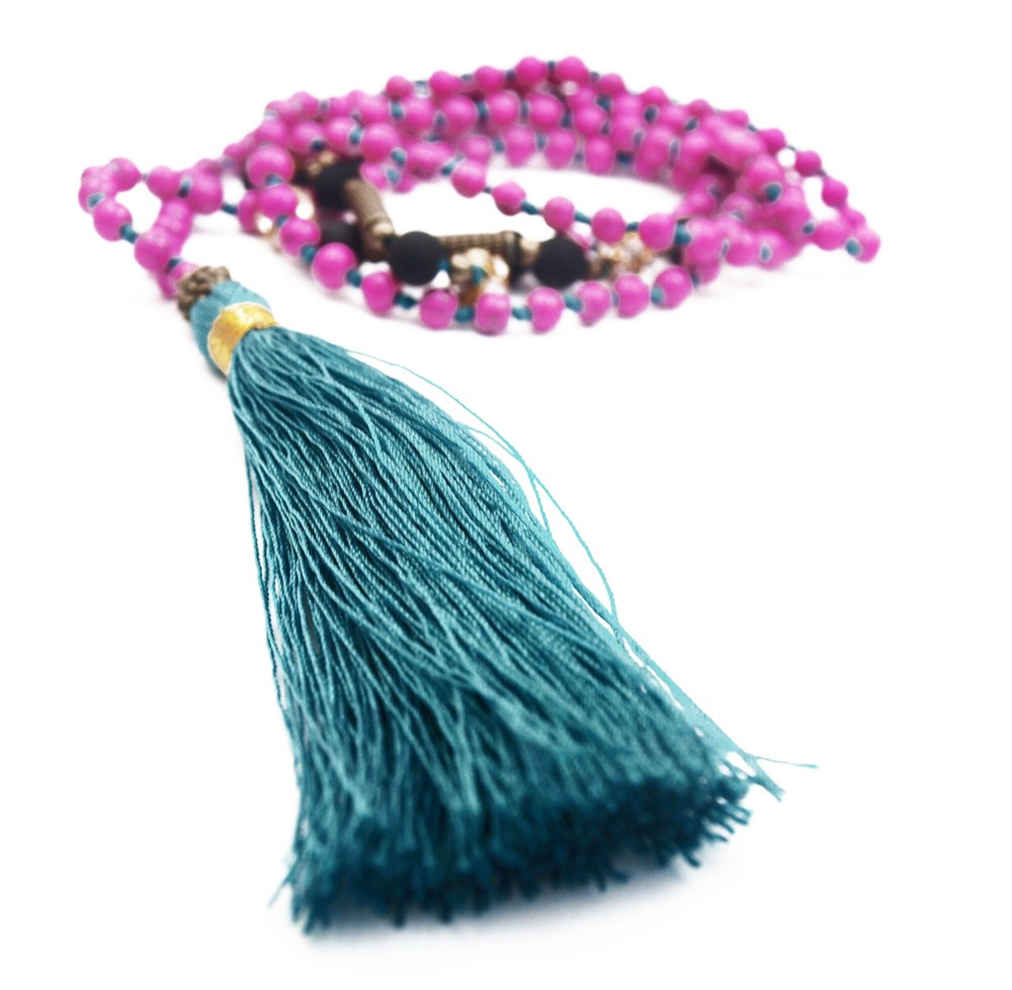 Long collier, perles rose fuschia, pompon vert foncé, perles de strass et noir