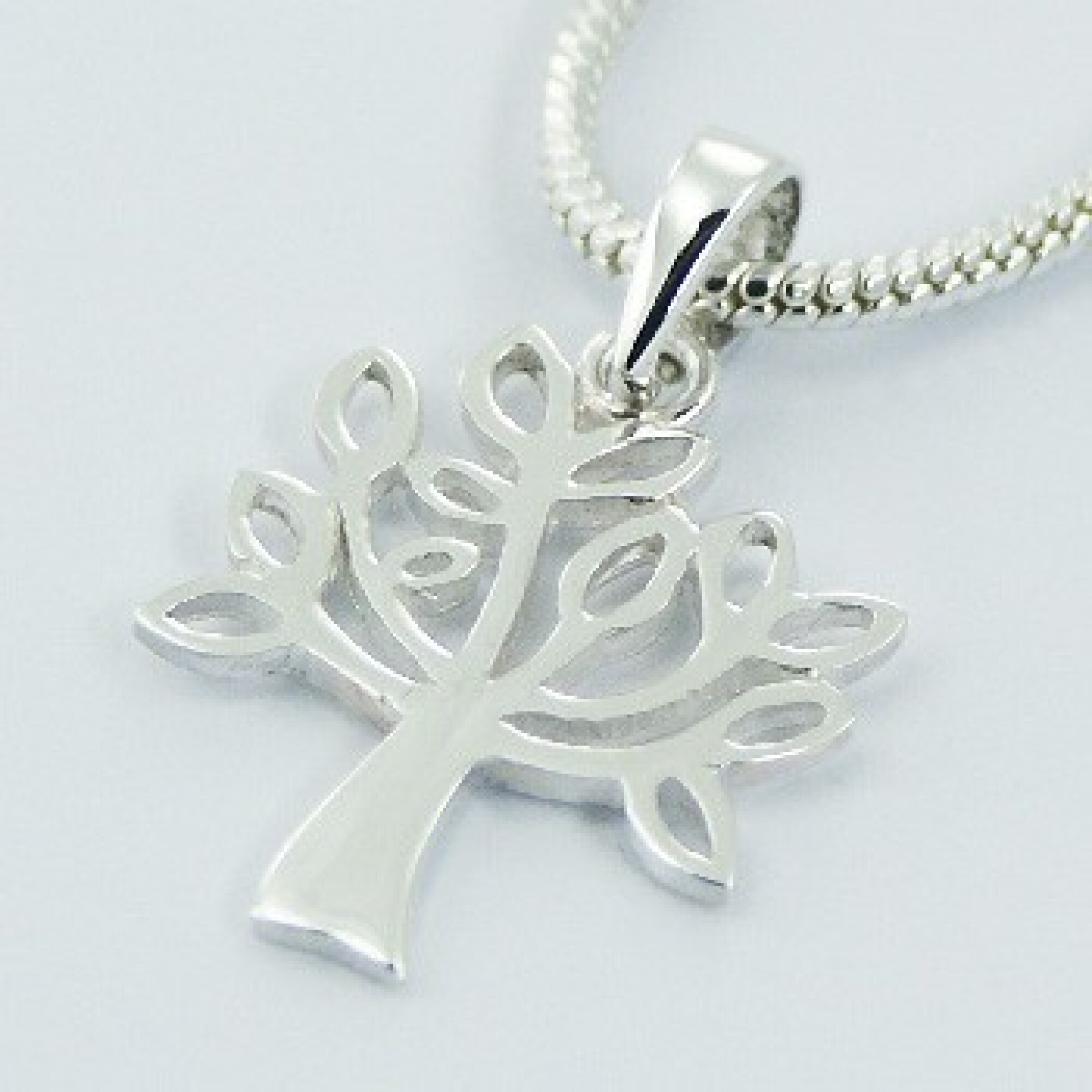 Pendentif arbre en argent