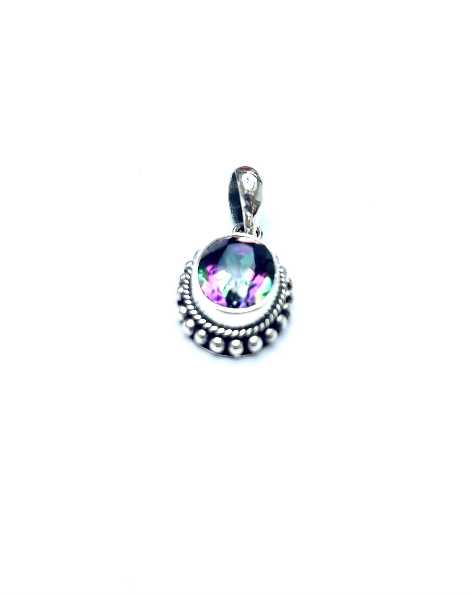Pendentif argent et topaze mystique