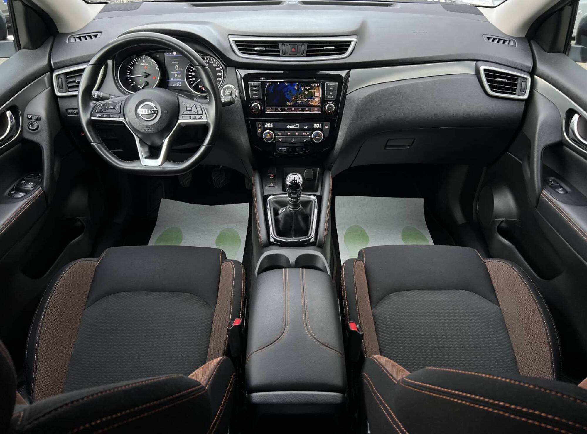 Nissan Qashqai II phase 2 1.3 DIG-T 140 CV