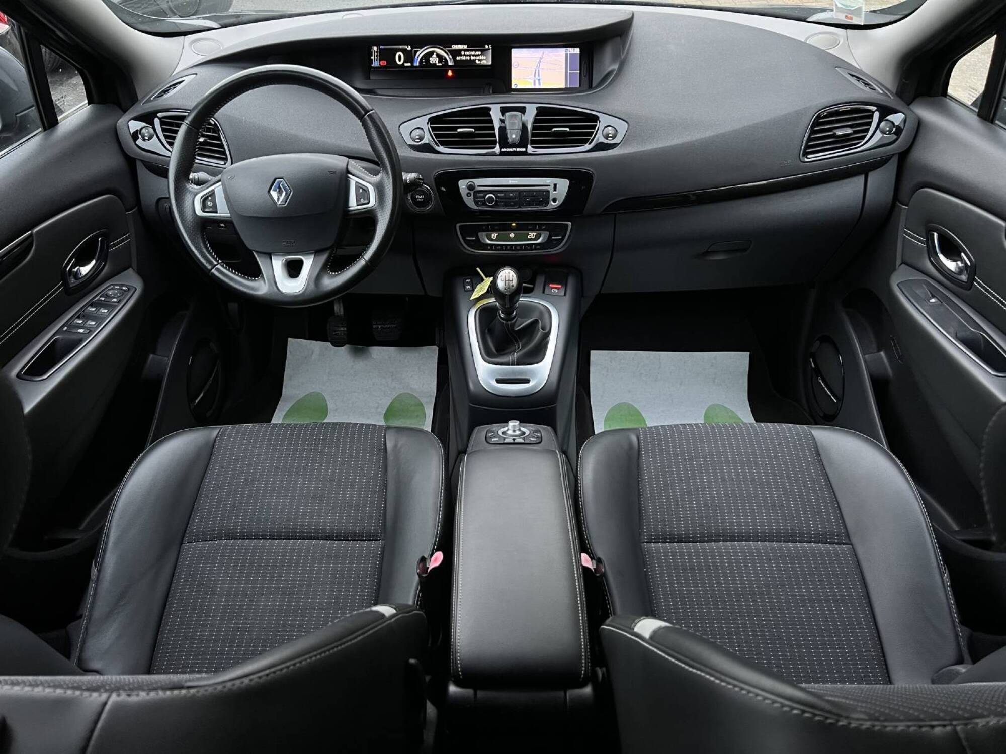 Renault Scénic III 1.6 DCI 130 CV