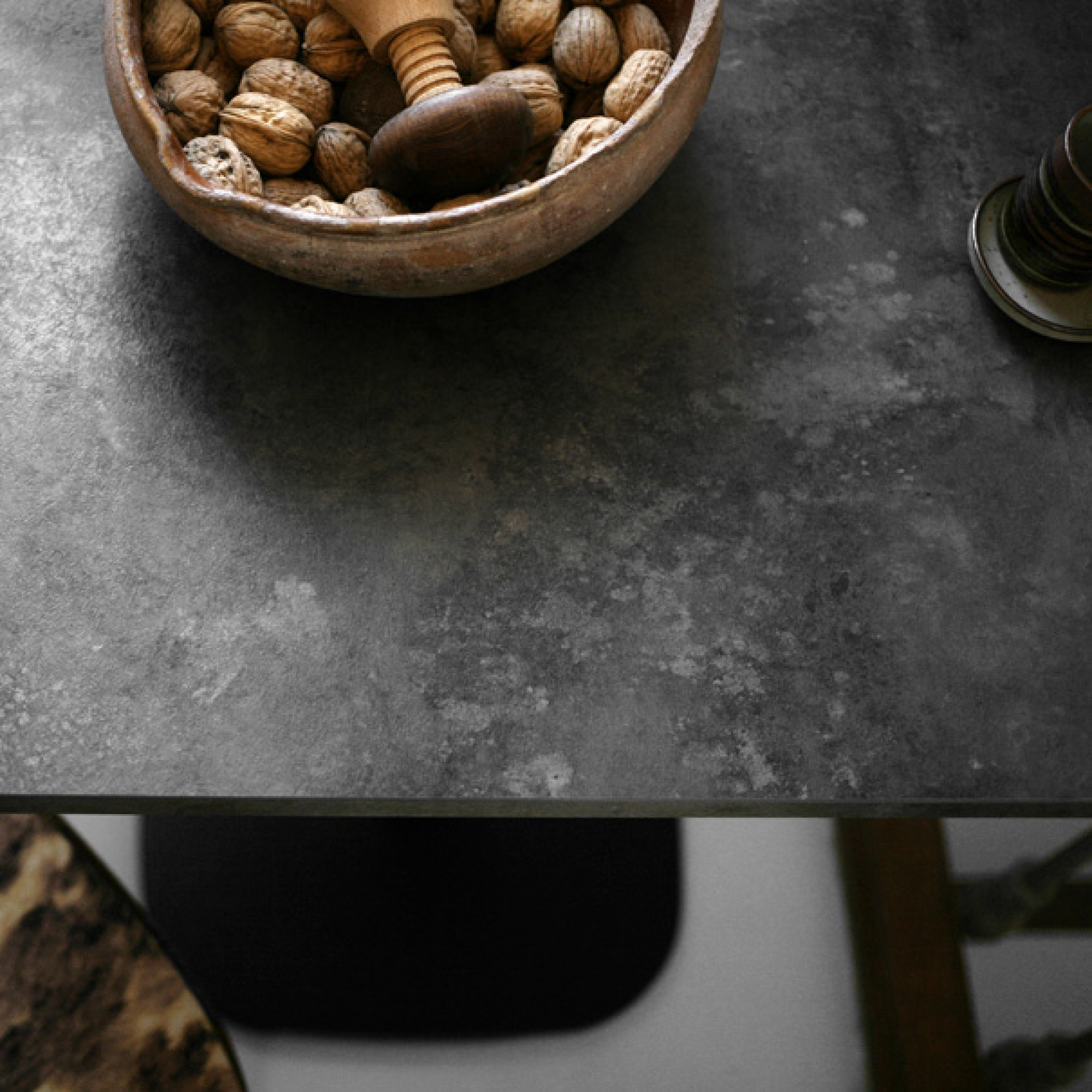 Plateau 110x70 decor pierre metallisee