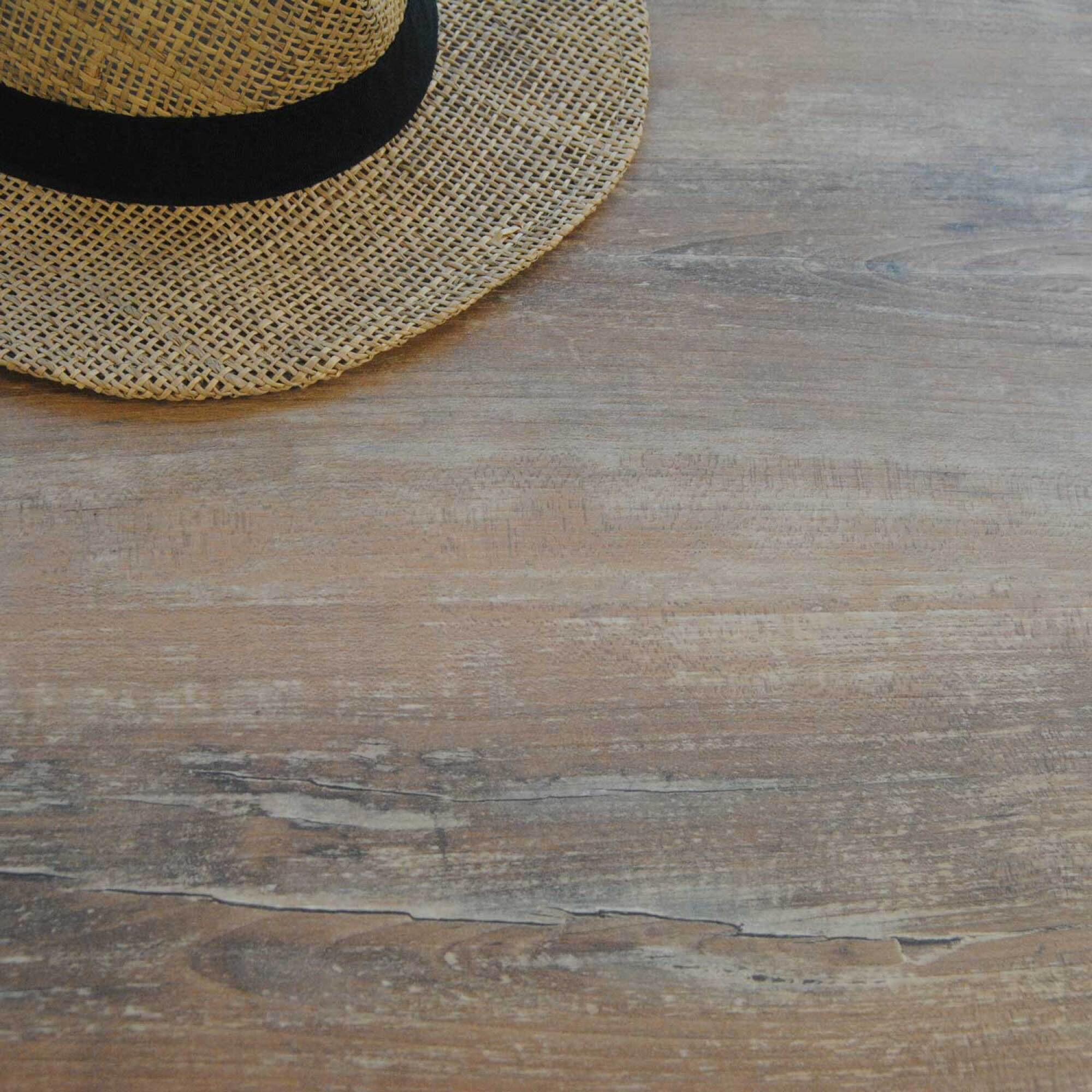 Table Ø70cm - modèle Milan chene slovene