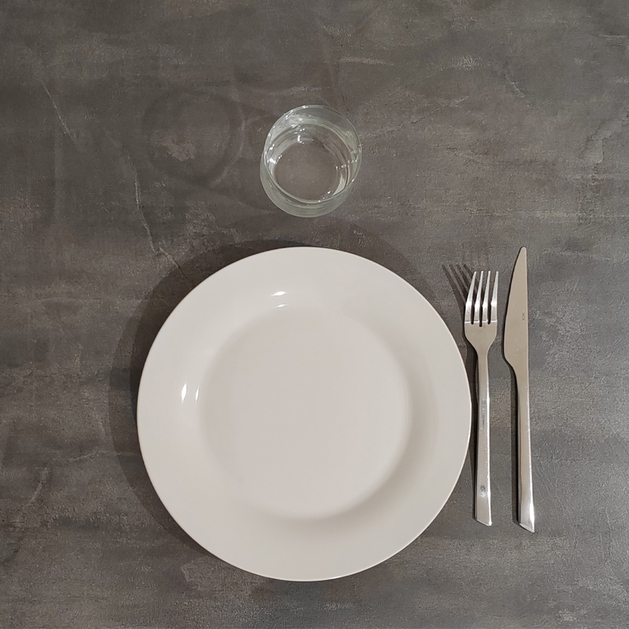 Table Ø70cm - modèle Round pied blanc ardoise métallisée