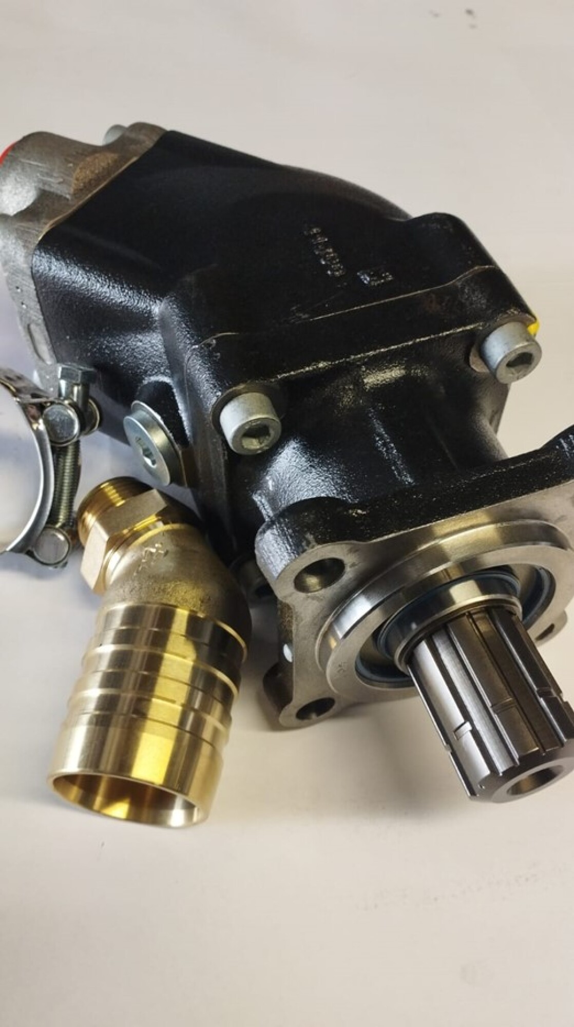 Pompe à piston à axe brisé, 60cc, arbre poids lourds