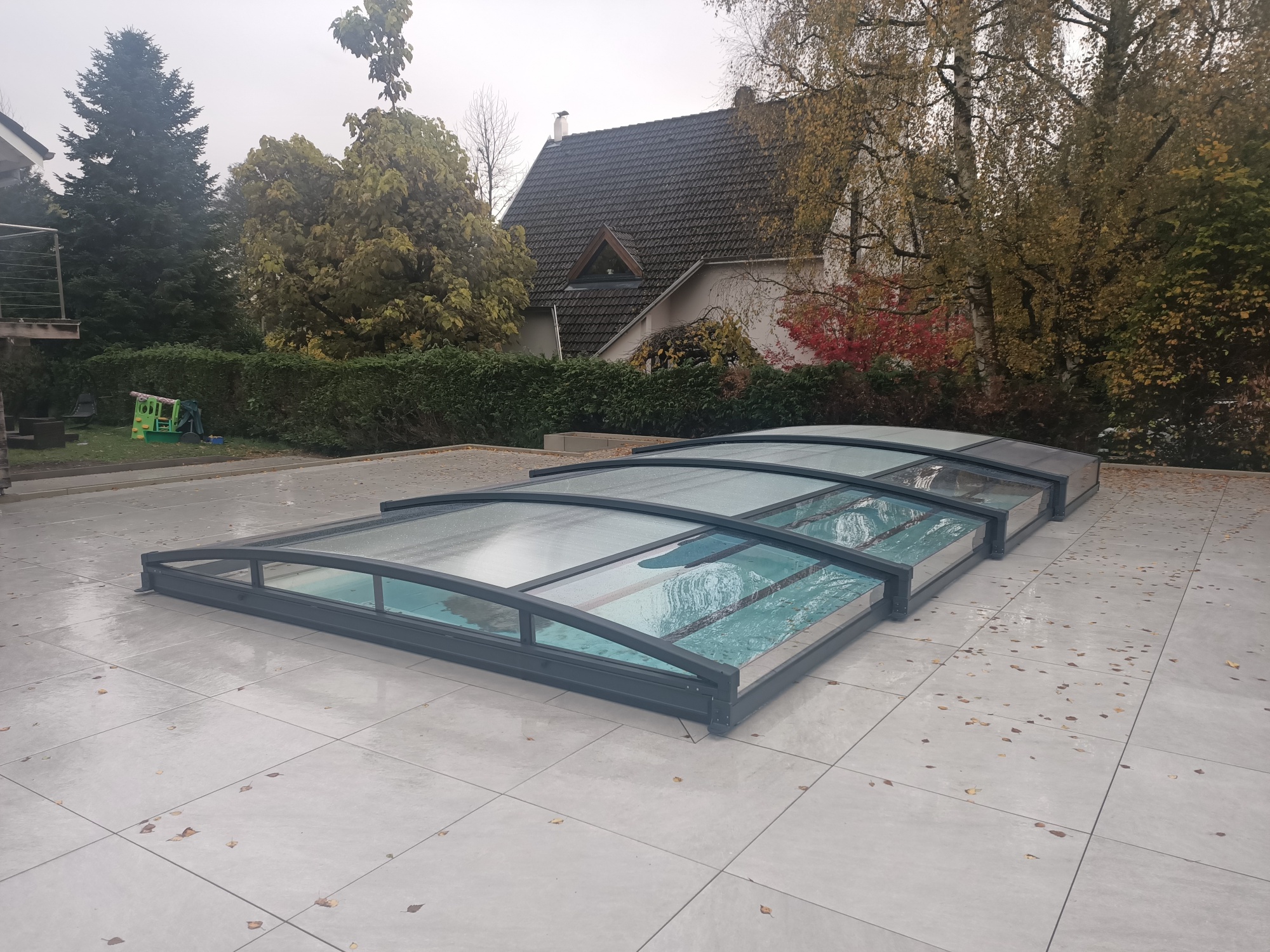 Pose abri de piscine