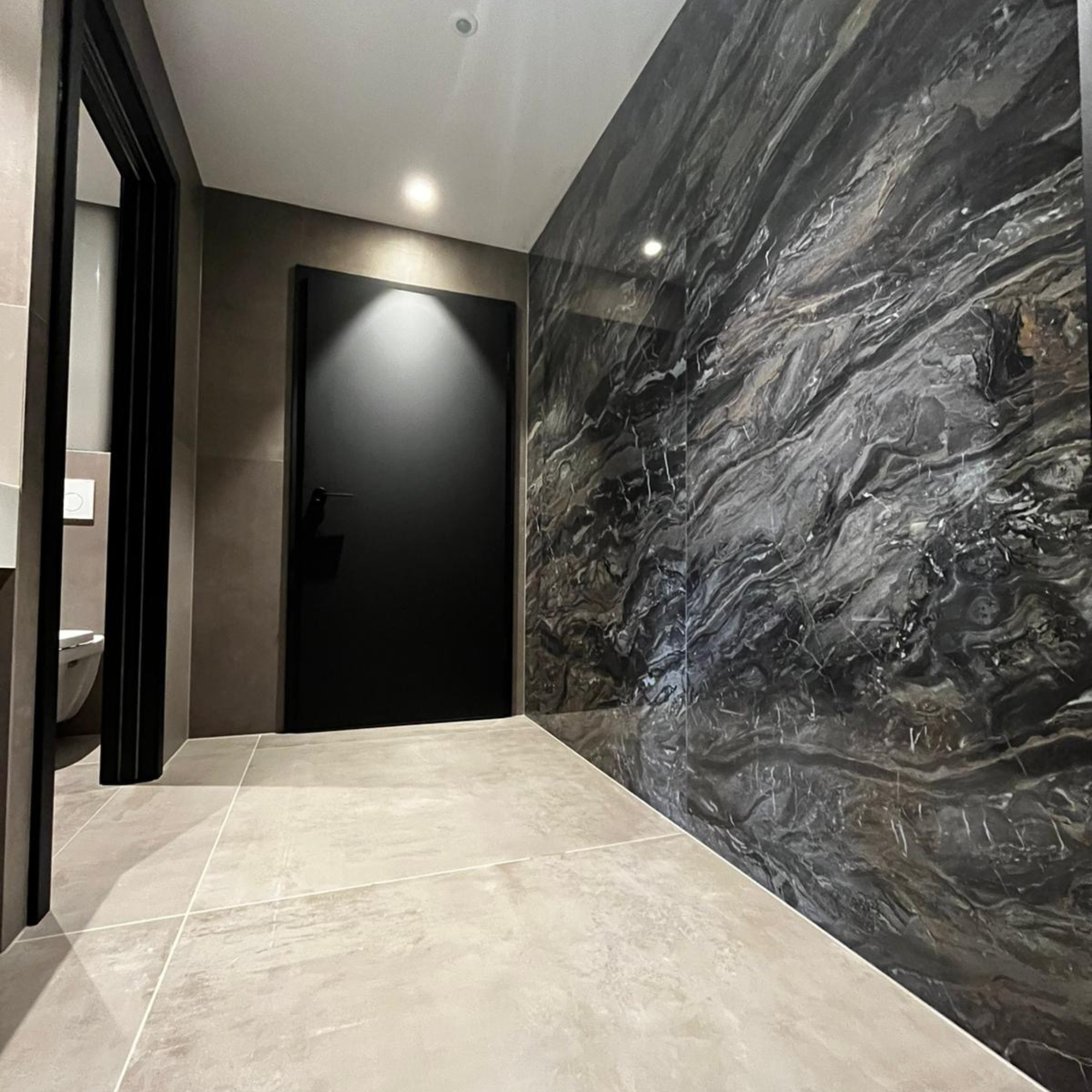 Pose de carrelage grand format