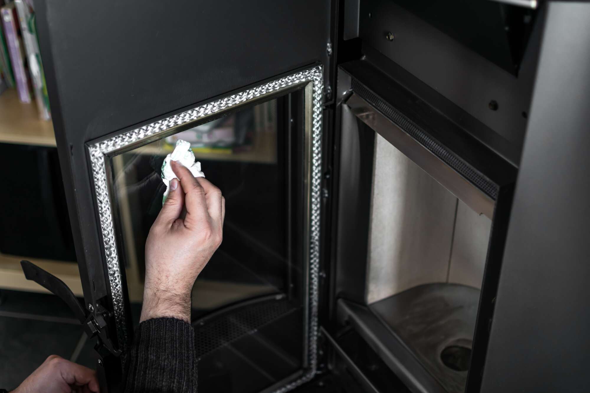 Nettoyage complet des poêles