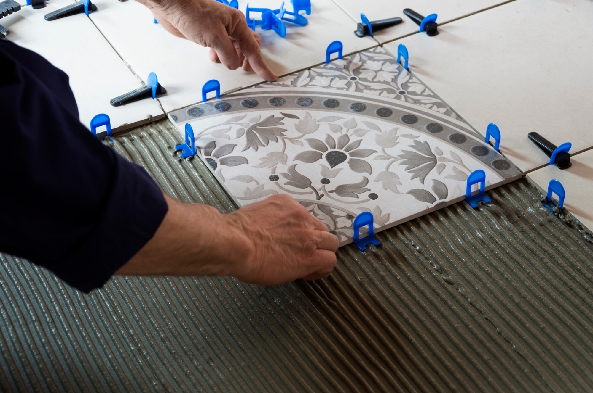 Pose de carreaux décoratifs