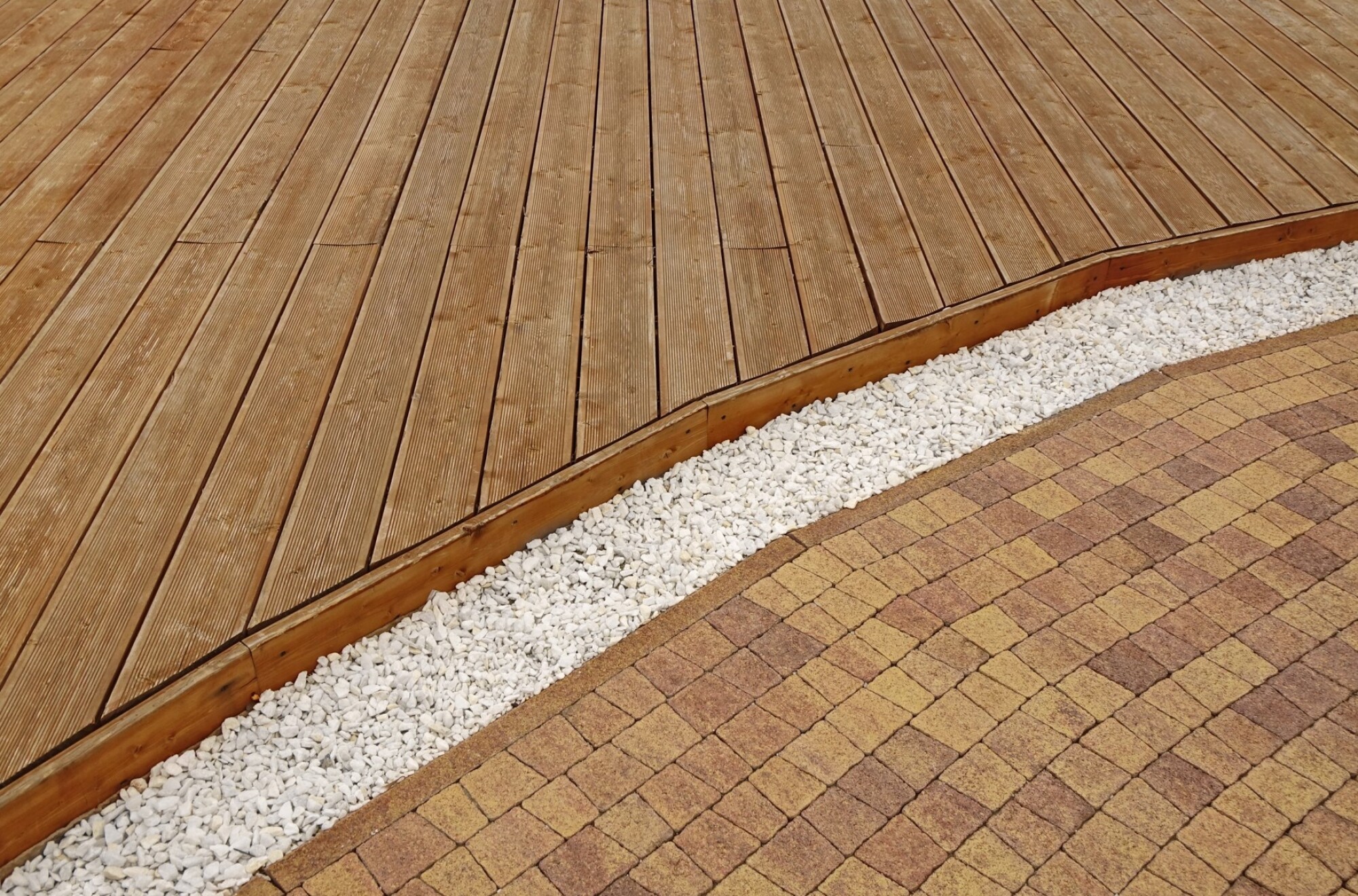 Dalles imitation bois