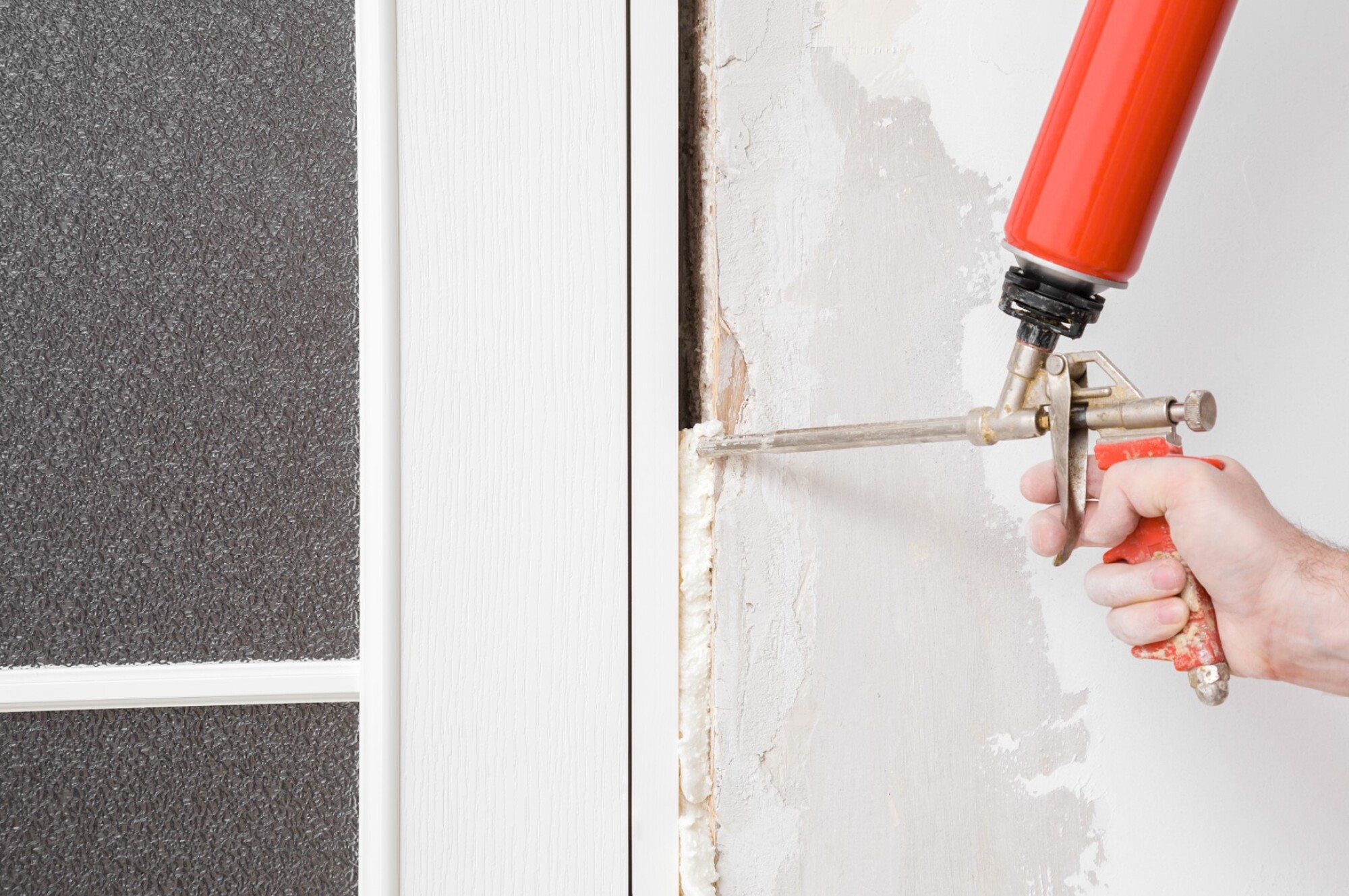 Pistolet à mousse polyuréthane