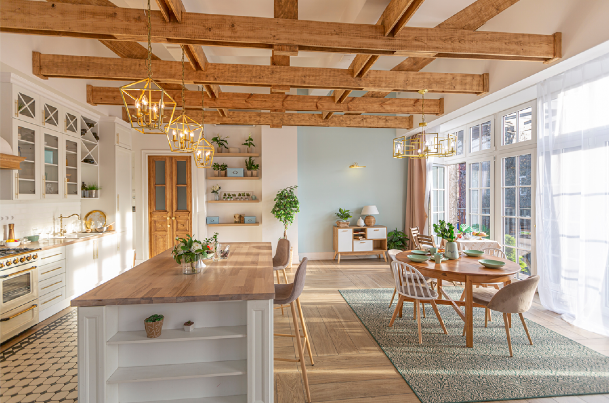 Pose de poutres en bois massif