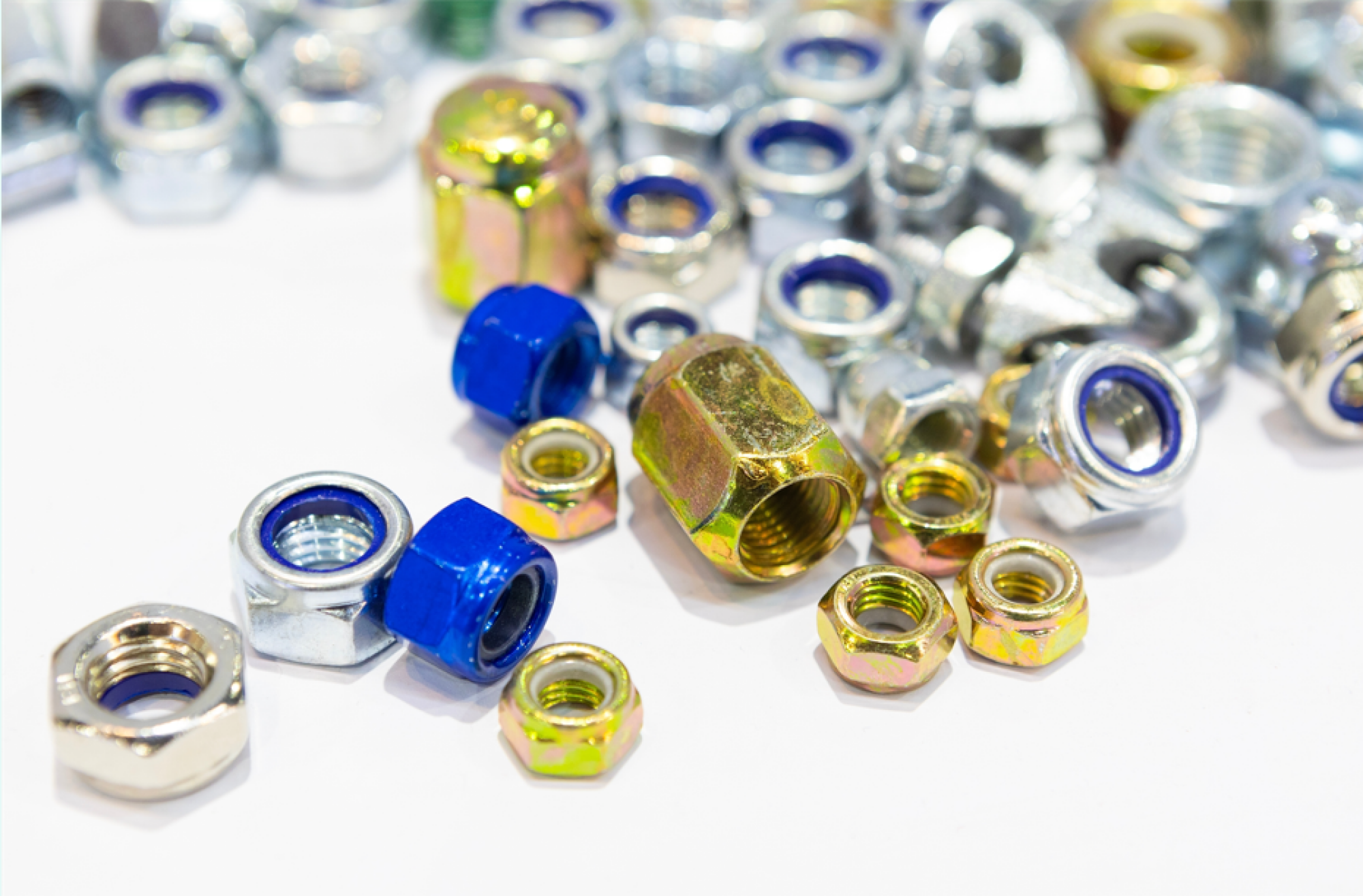 Vente d'écrous autofreinés