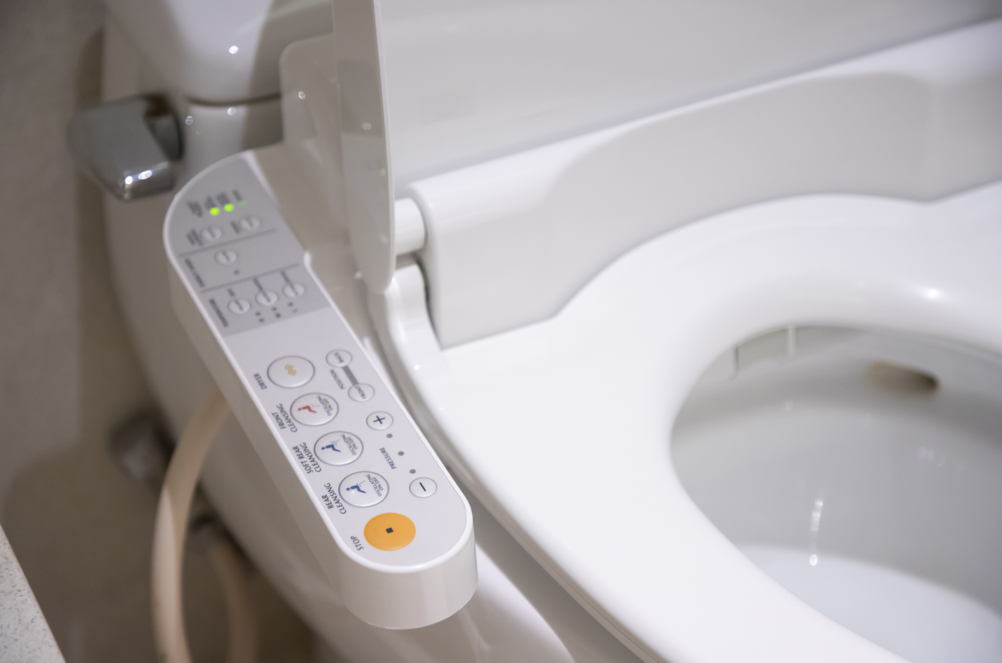 Fourniture et pose de WC japonais lavant