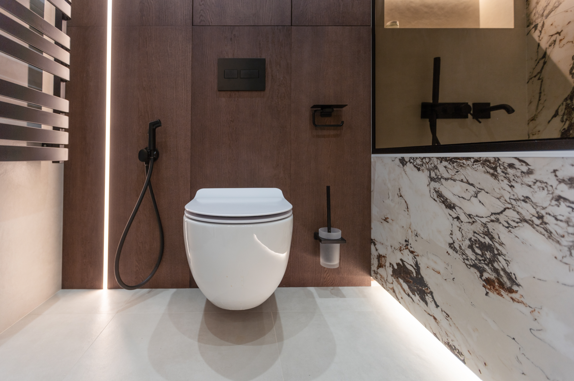 Fourniture et pose de WC suspendu Laufen