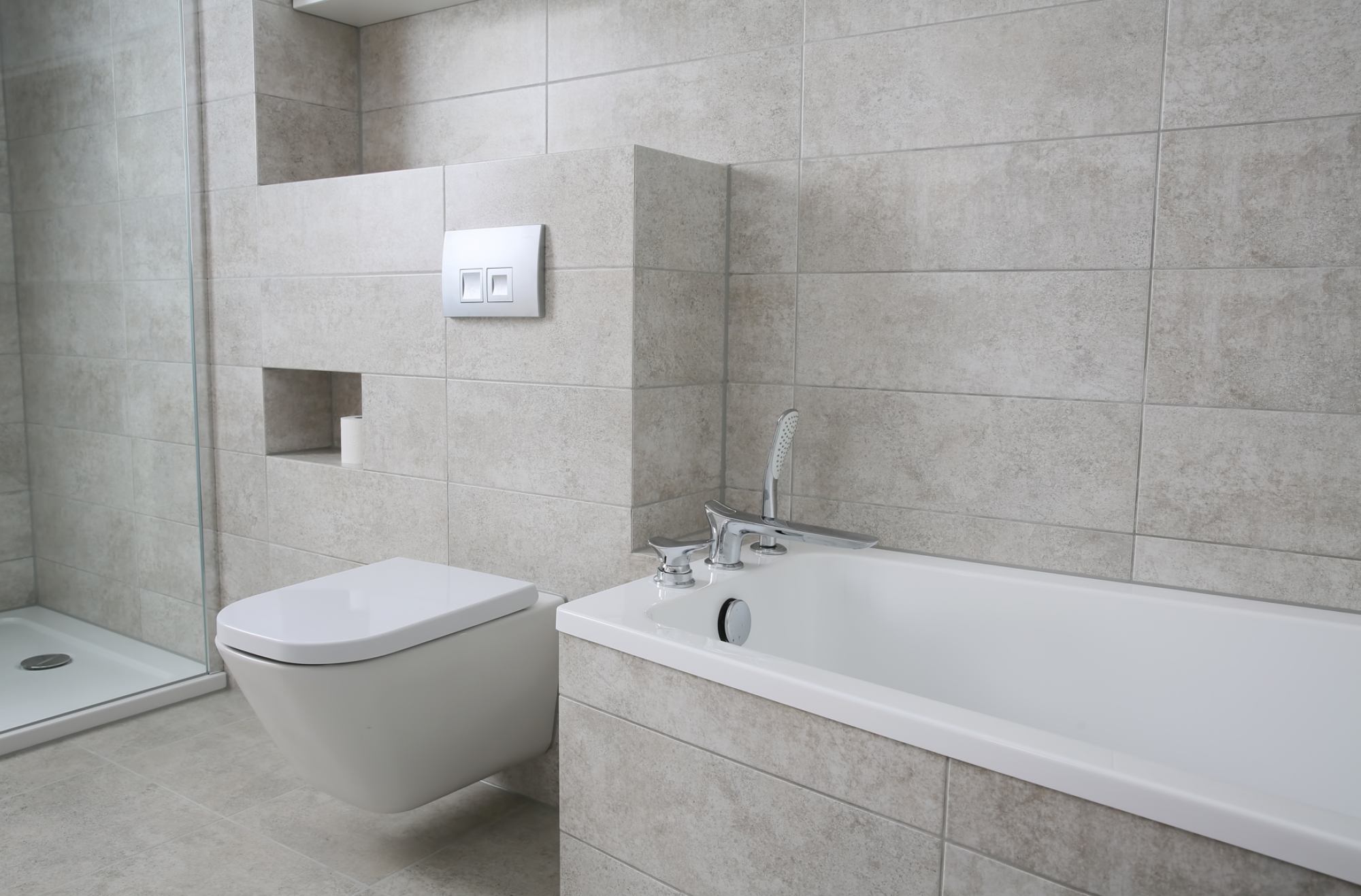 Pose d'un habillage pour WC suspendu