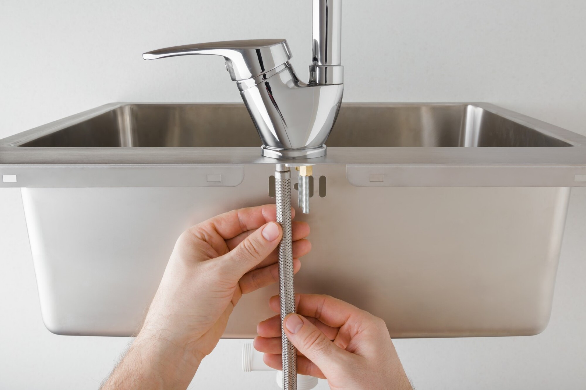 Pose trop plein lavabo