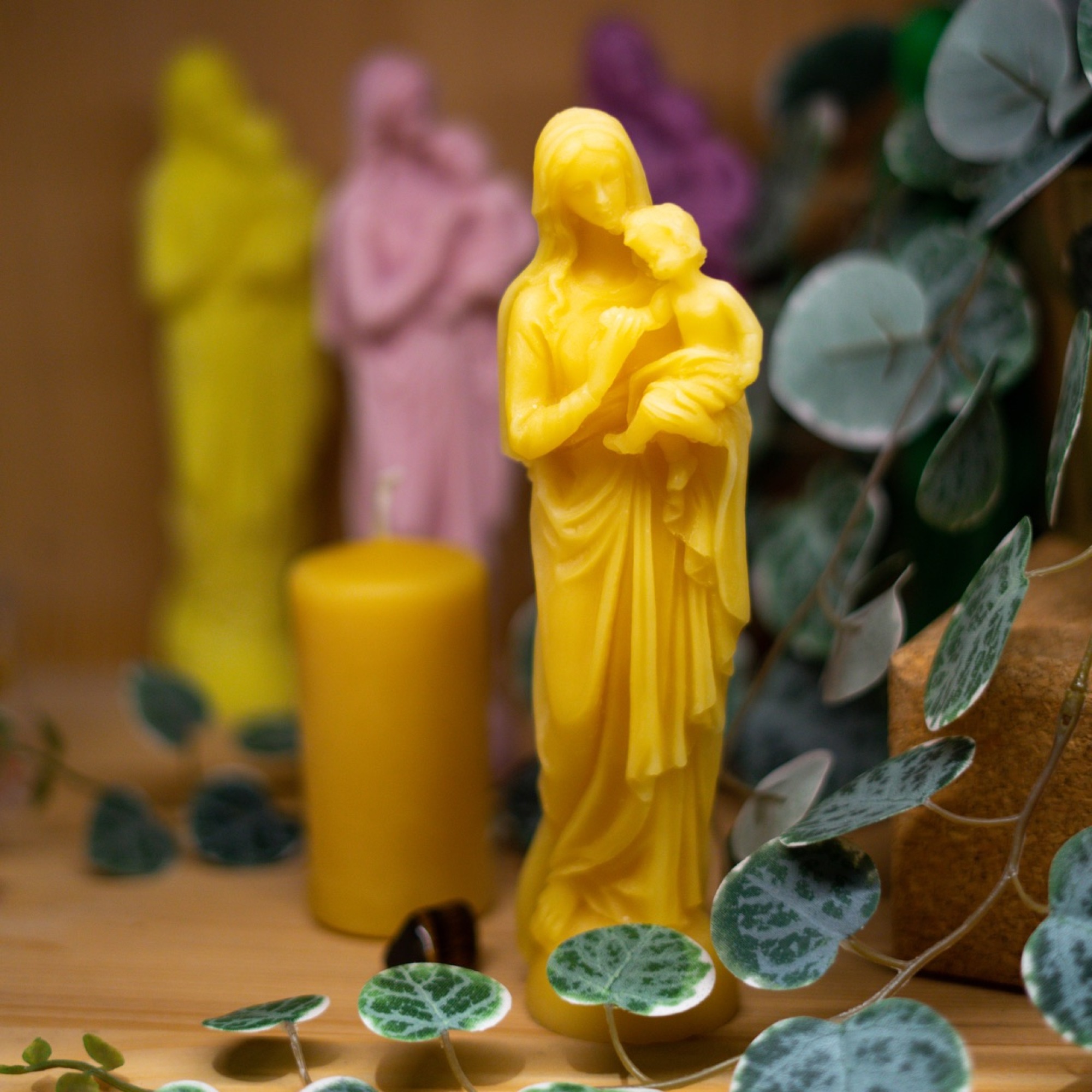 Statue décorative Vierge Marie 100% en cire d'abeille