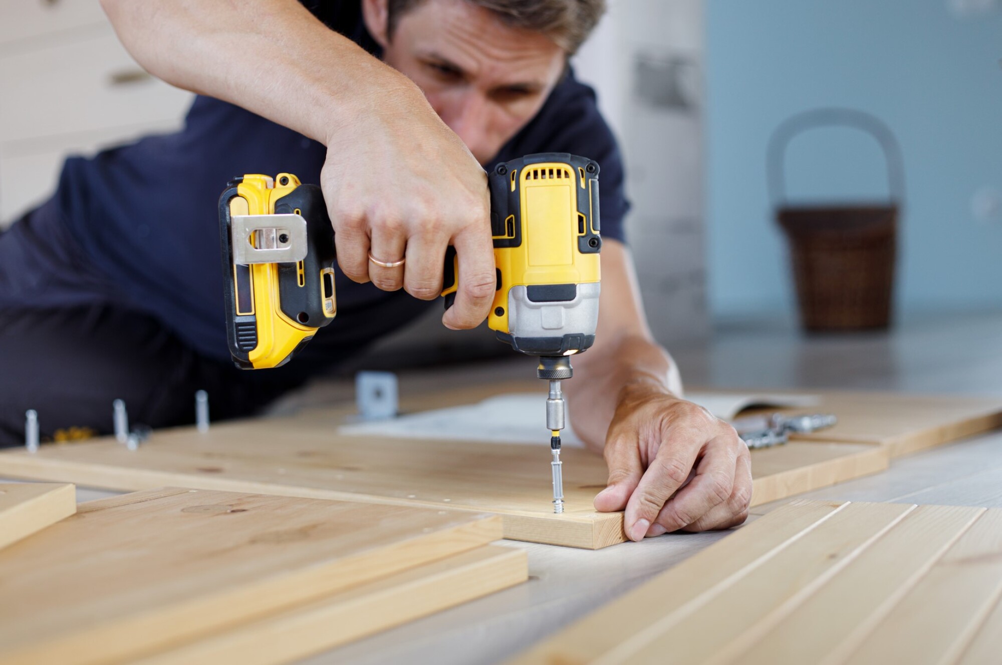 Fourniture de visseuses sans fil