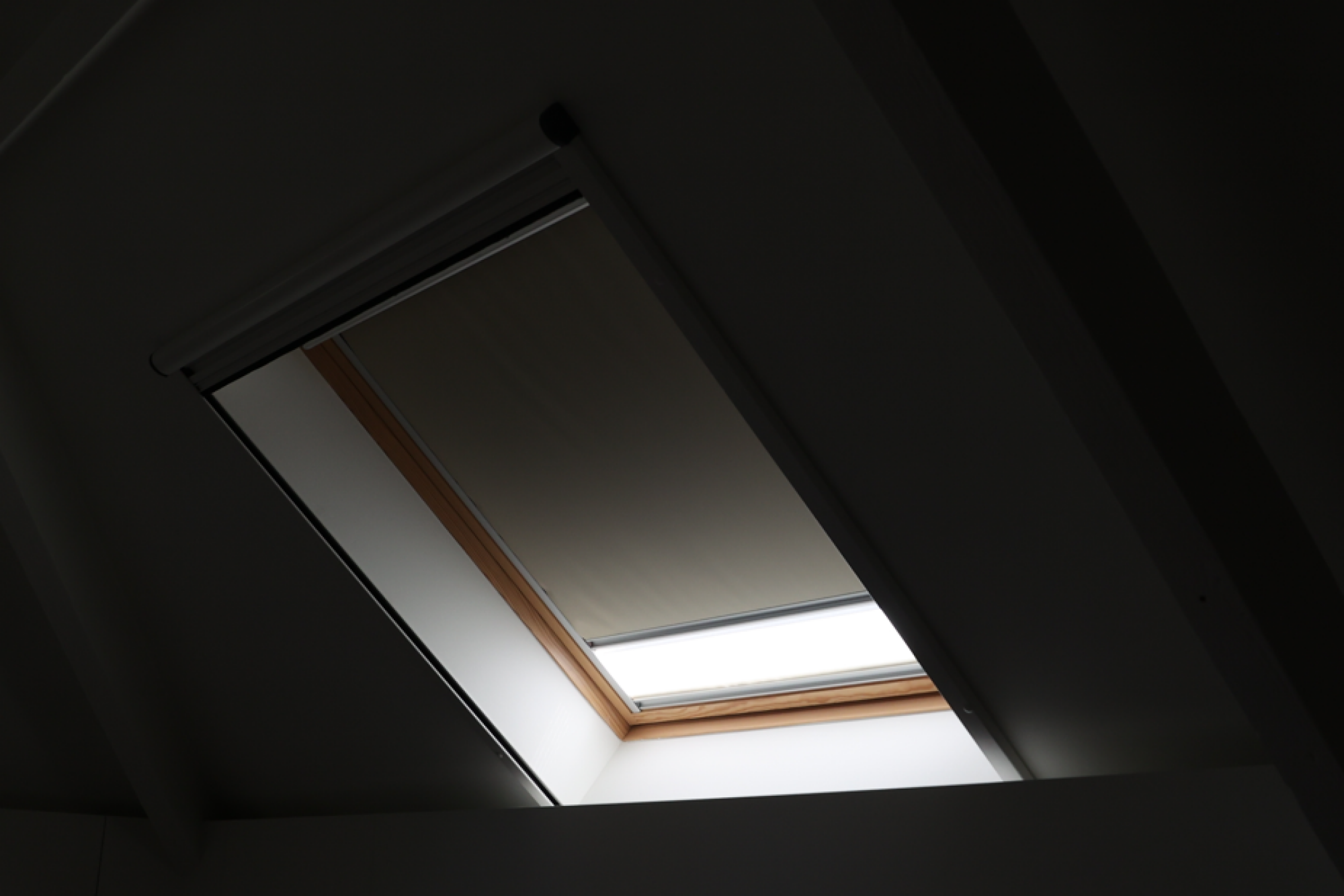 Vente de volets pour fenêtres de toit