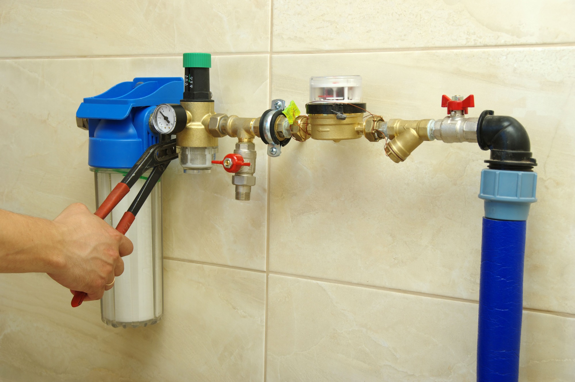 Installation filtre anti-calcaire