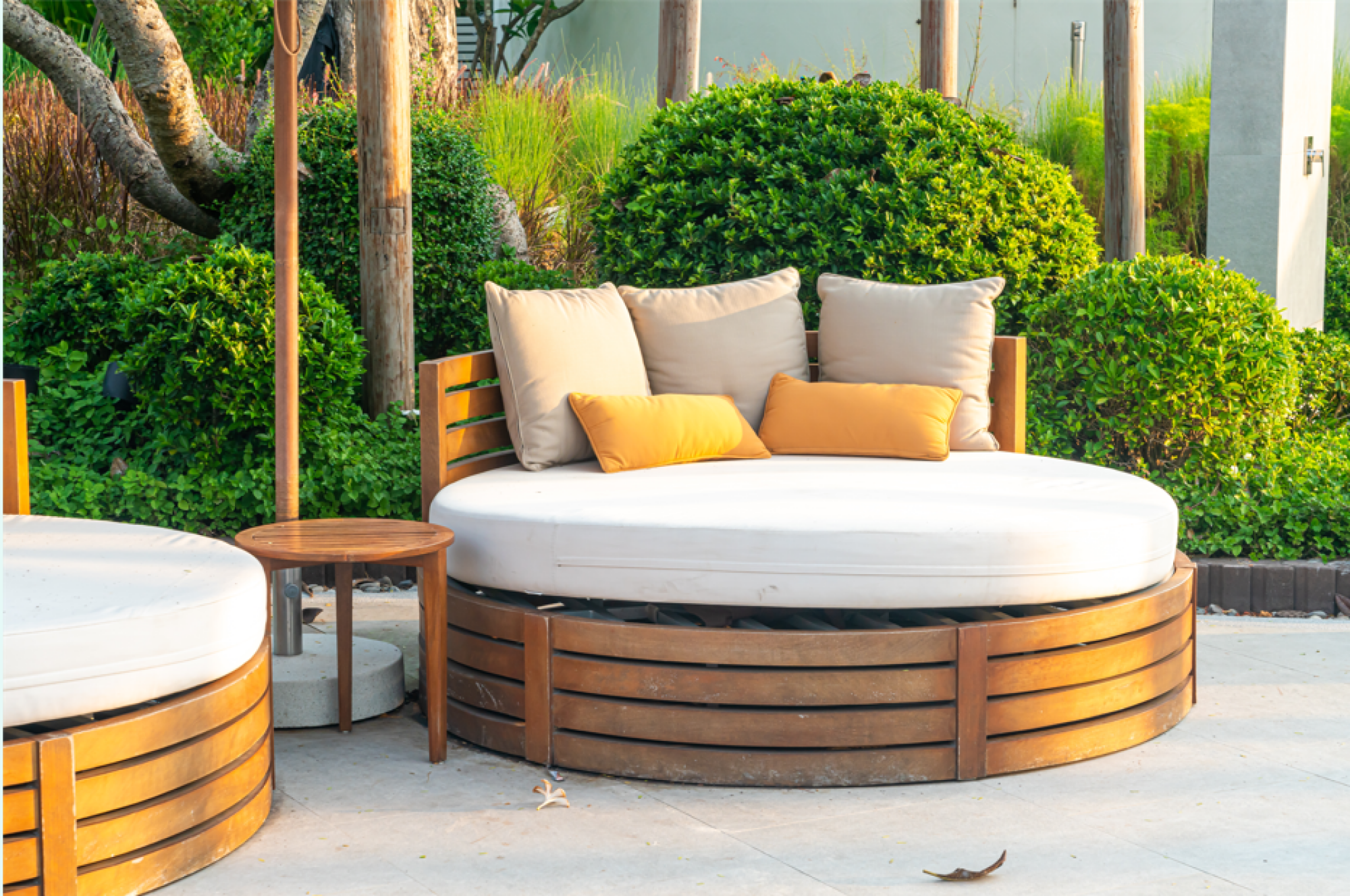 Aménagement de salon de jardin en teck