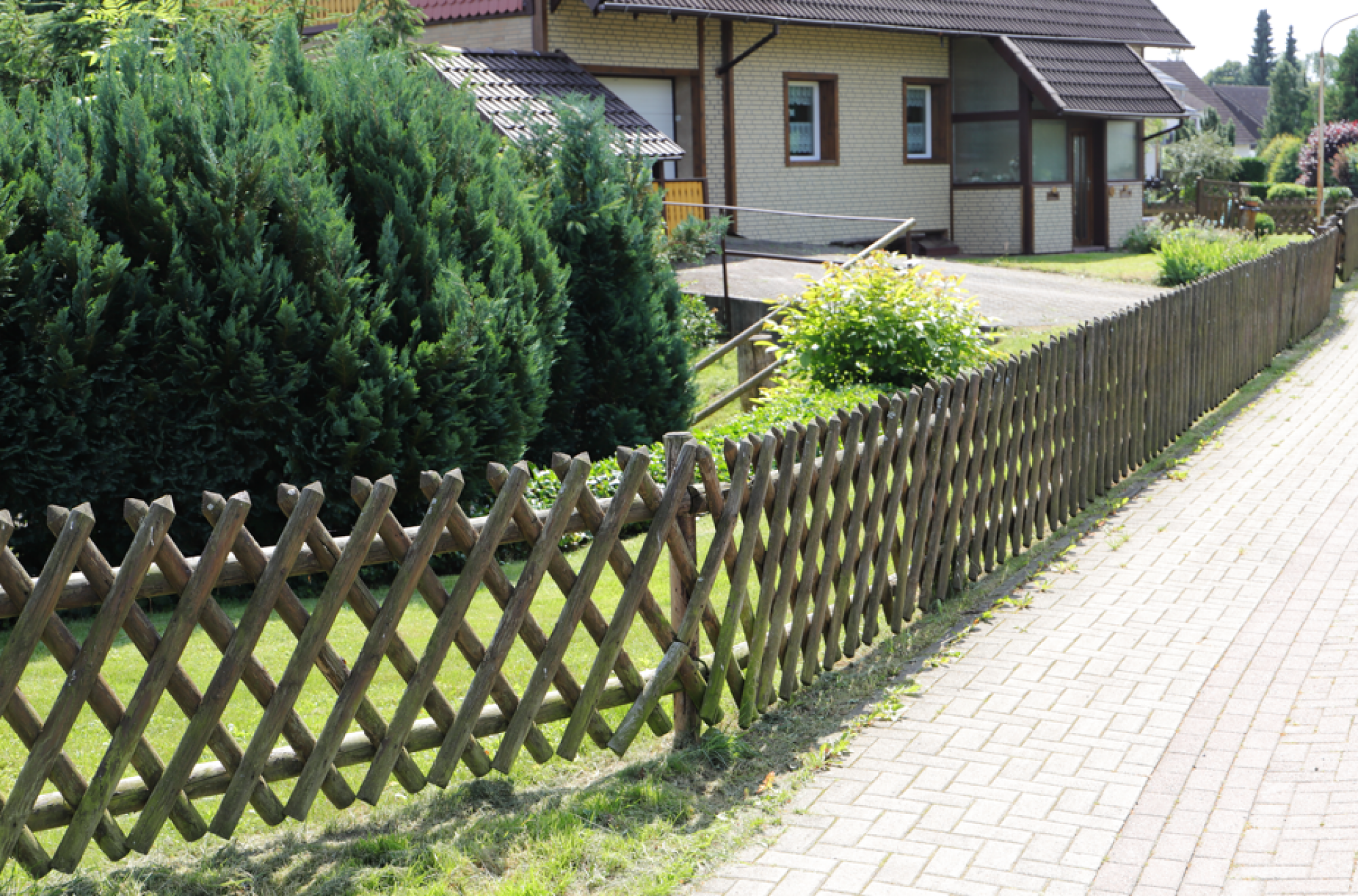 Installation de barrières de jardin