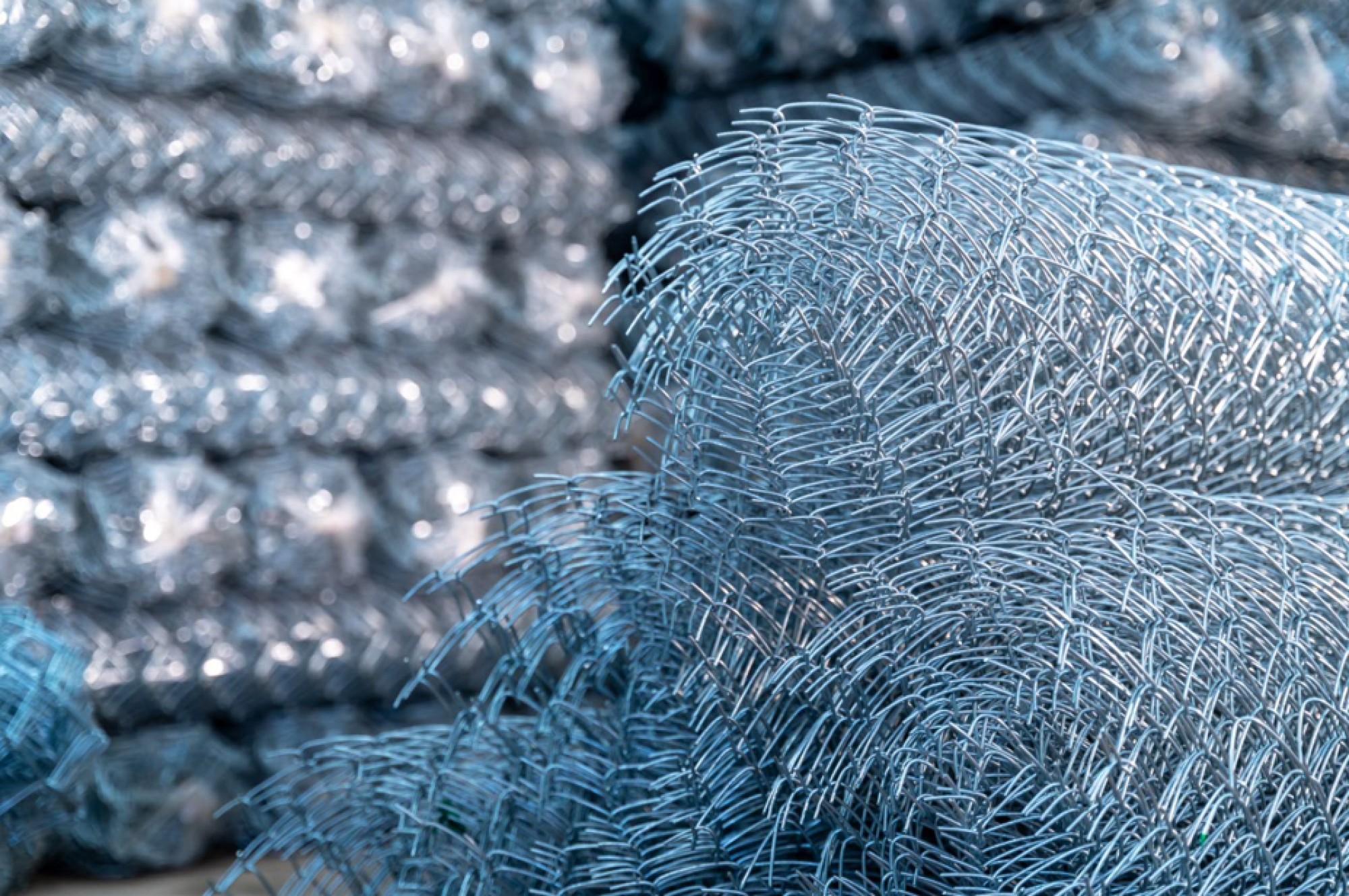 Pose de grillage en rouleau