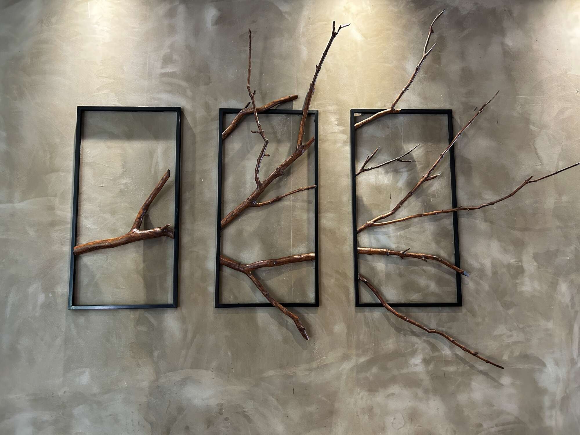 Décoration de mur en bois flotté