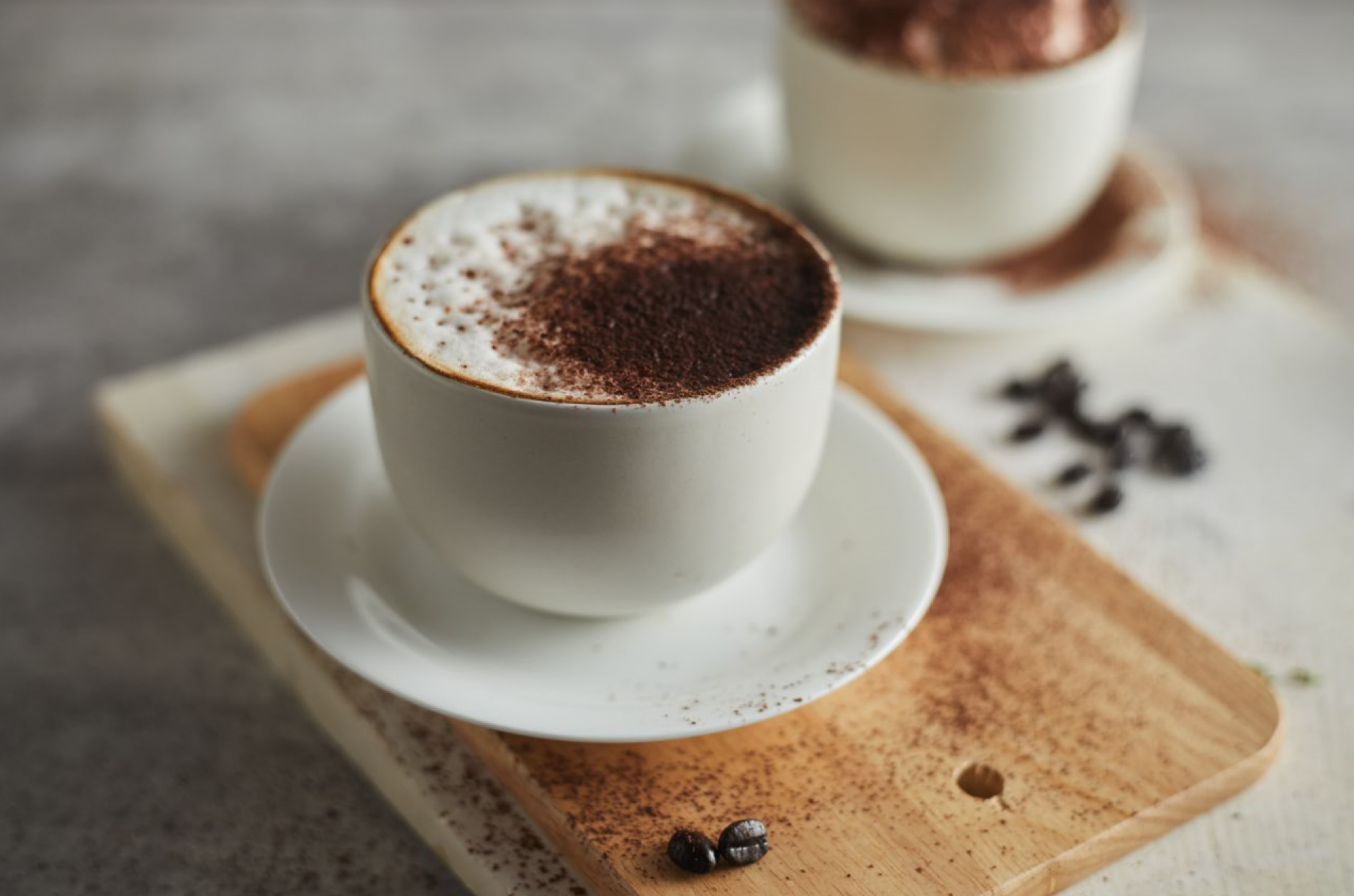 Ensemble de tasses et soucoupes