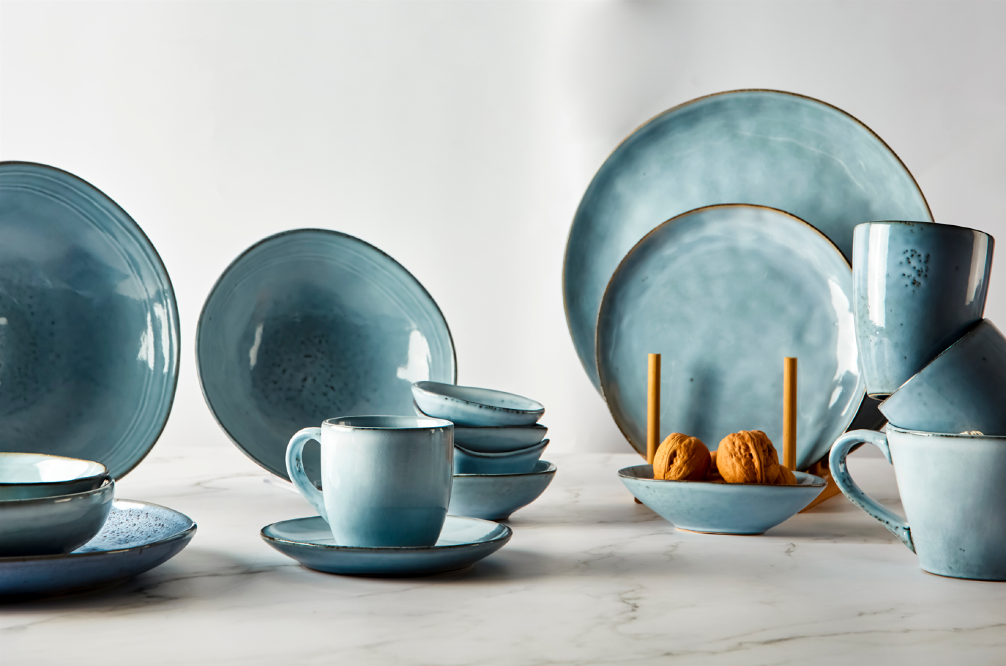 Vente de vaisselle en porcelaine