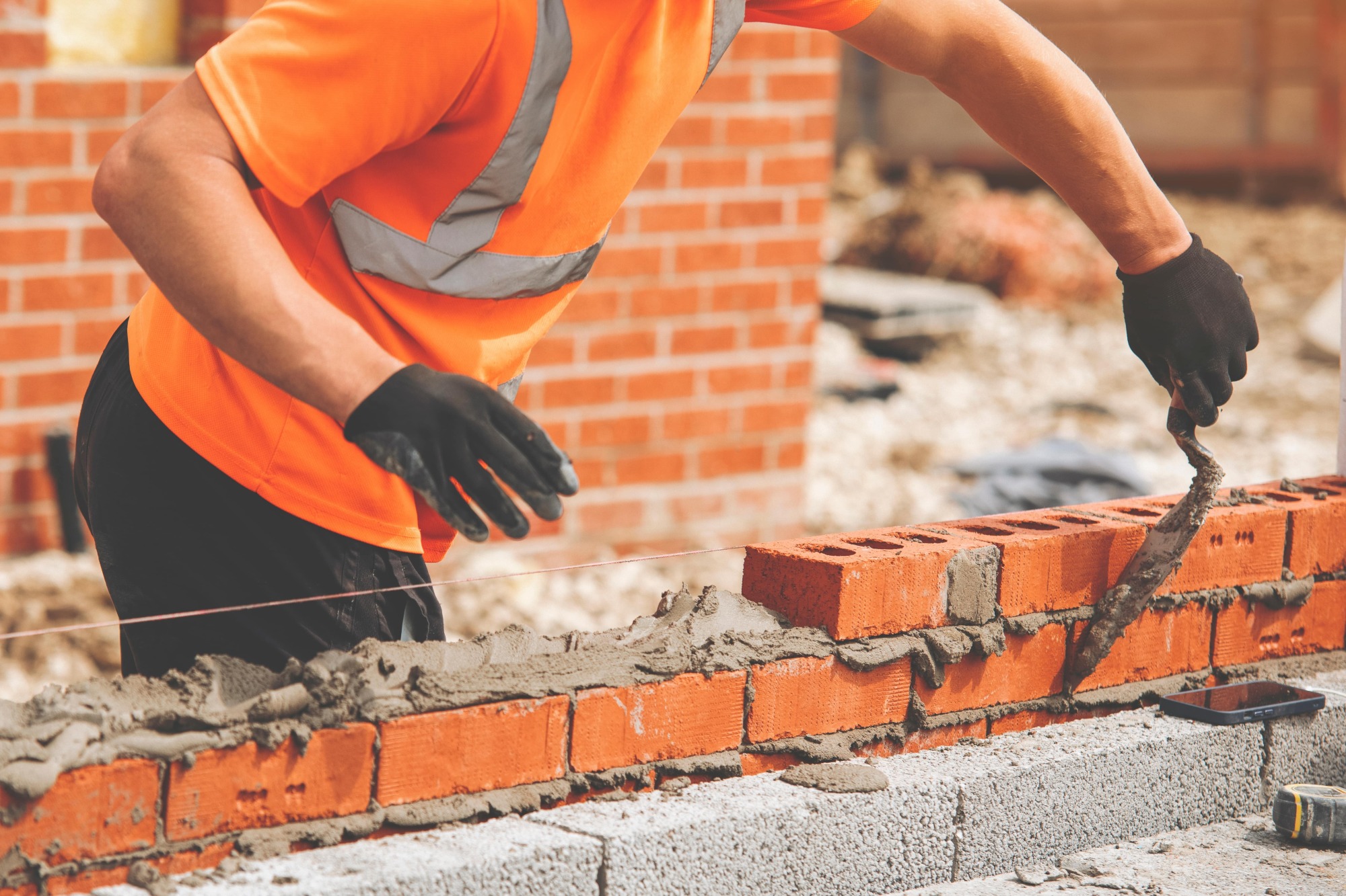 Réalisation de travaux de maçonnerie