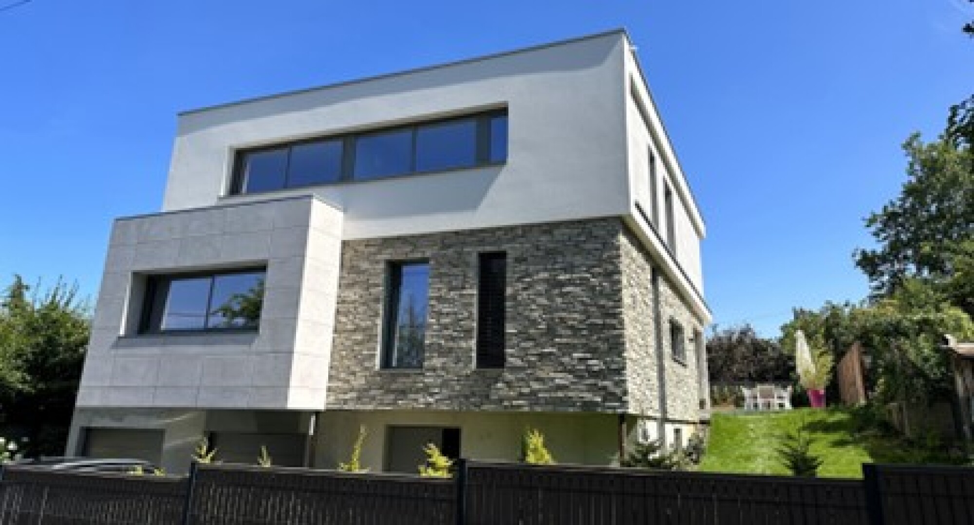 Maison individuelle en toit plat