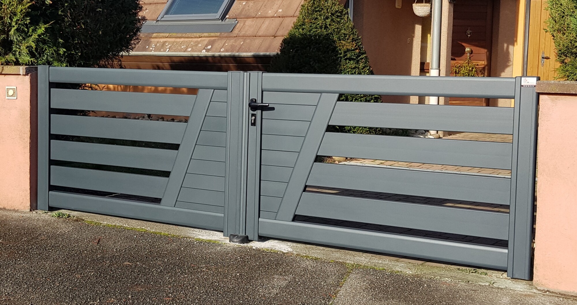 Portail 2 battants modèle Tokyo