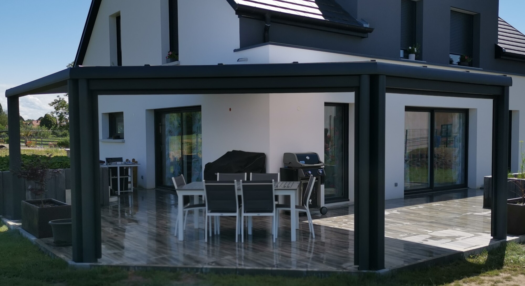 Pergola aluminium toiture fixe polycarbonate