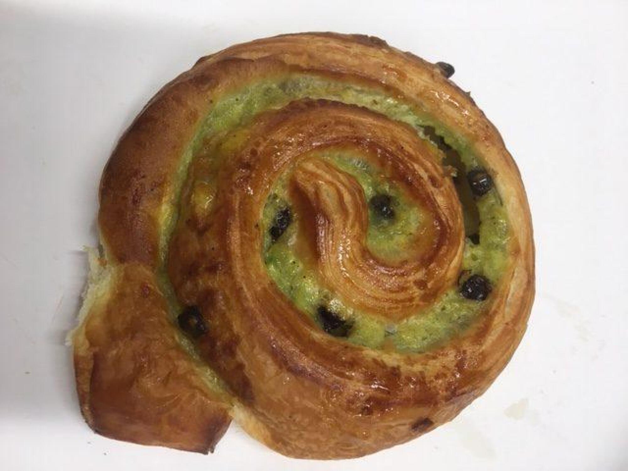ESCARGOT PISTACHE CHOCOLAT