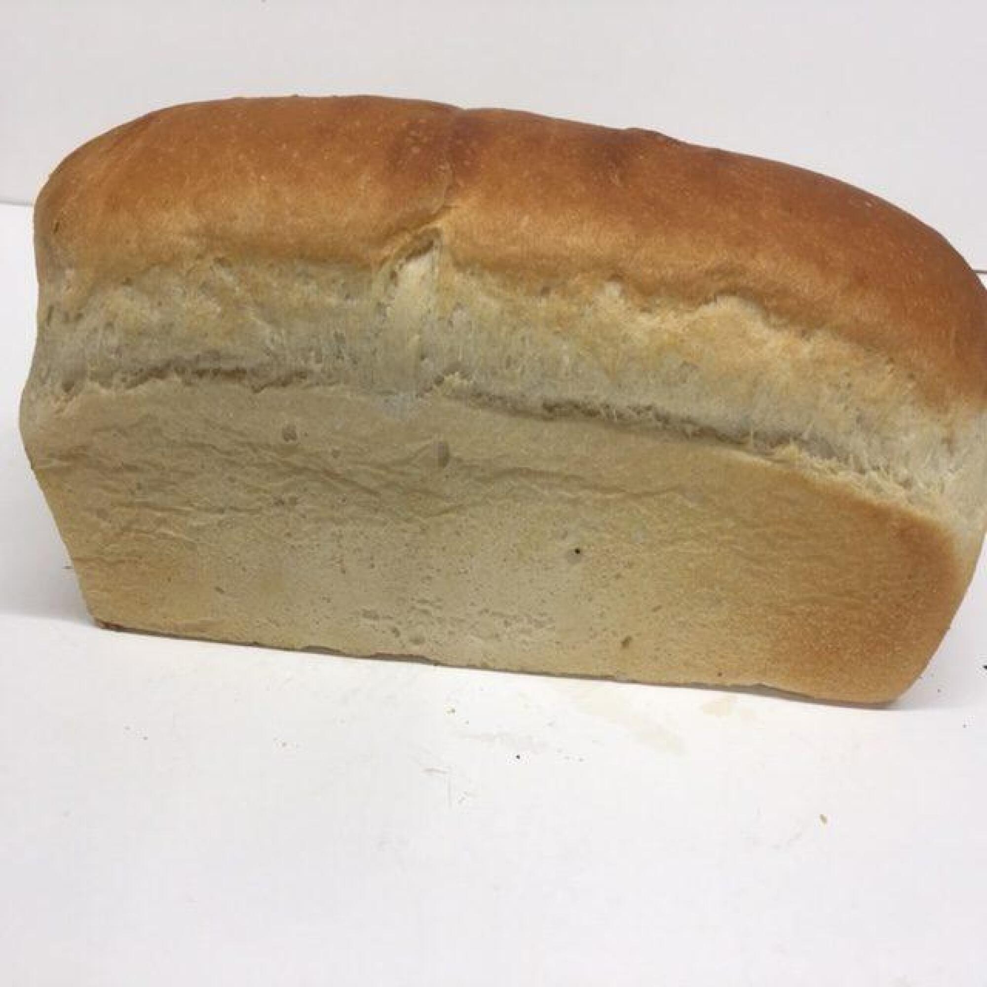 Pain de mie maison tranché, sans conservateur