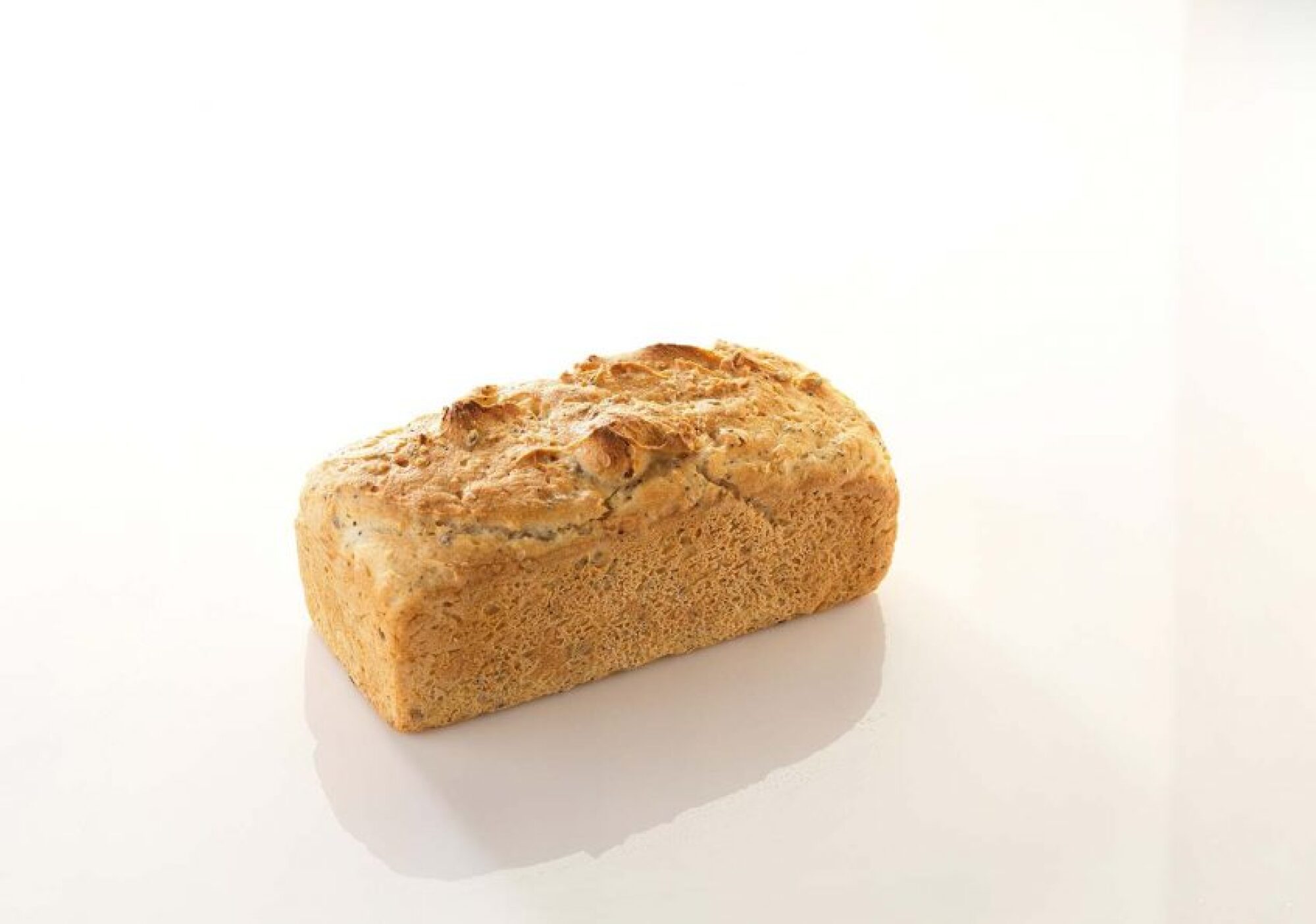 Pain pauvre en gluten tranché