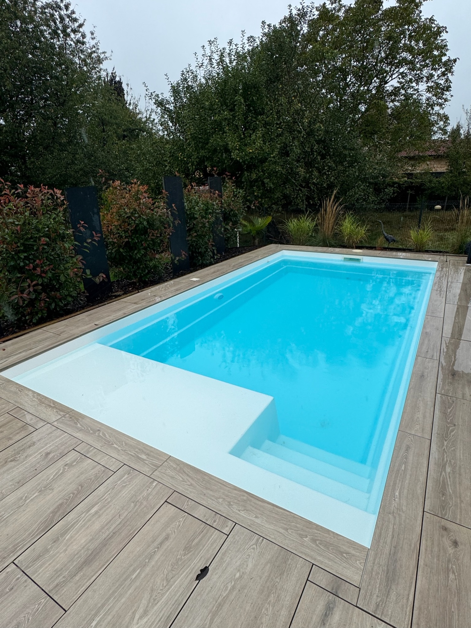 PISCINE COQUE PLAGE 650