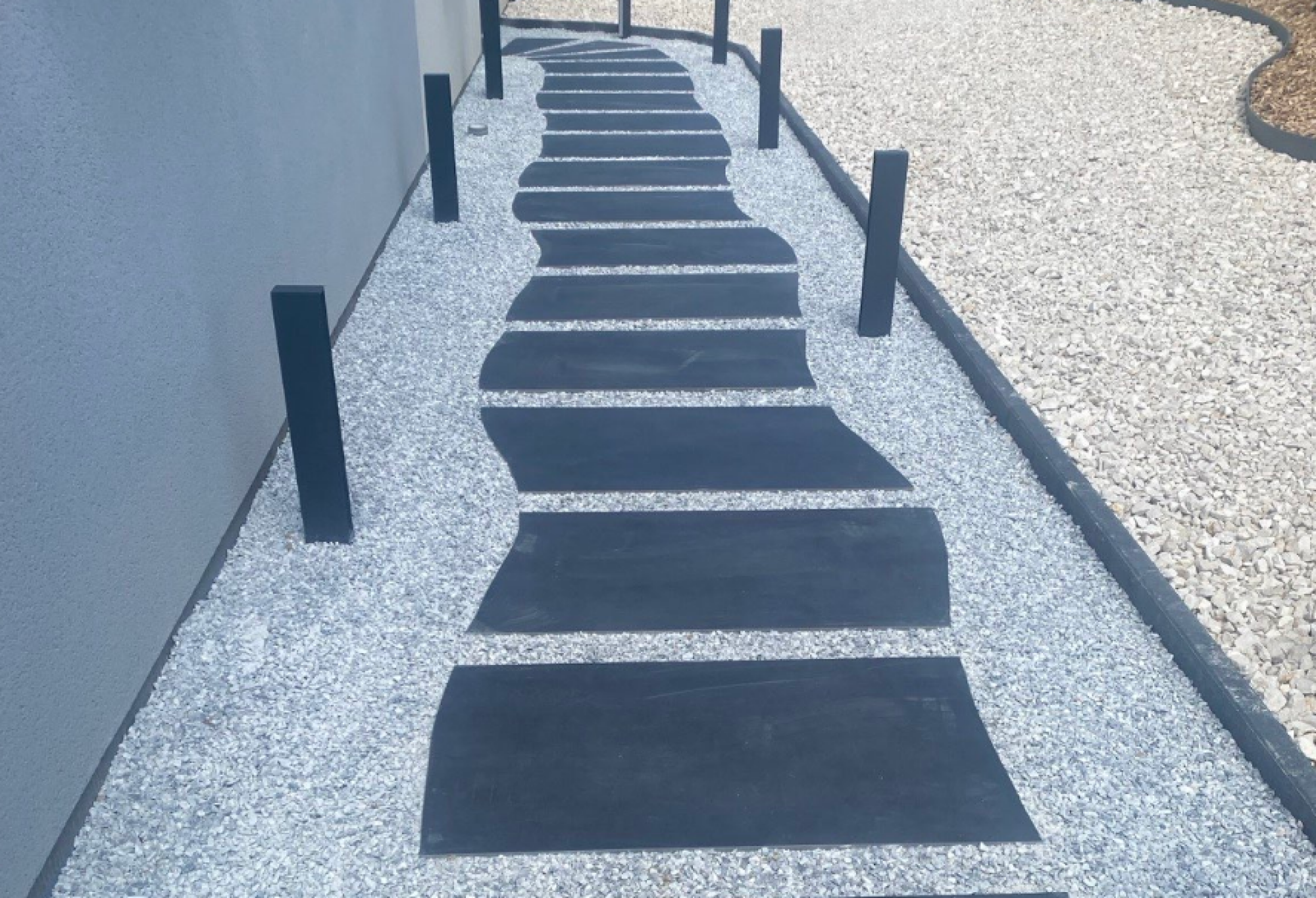 Création de massif, aménagement entrée de maison, Pa japonais, plantation des végétaux