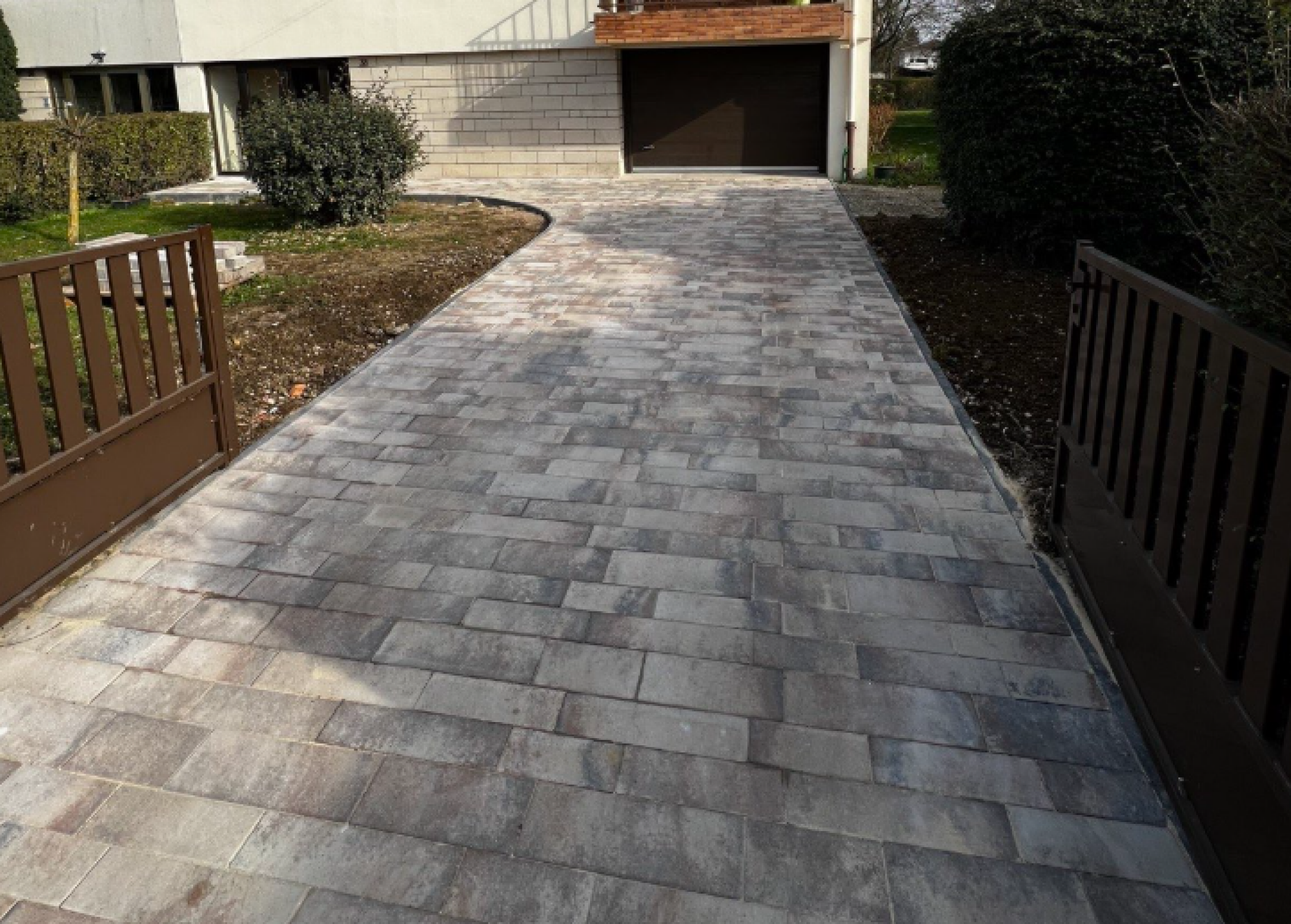 Pavage - Entrée Carrossable - Allée de jardin - Dallage